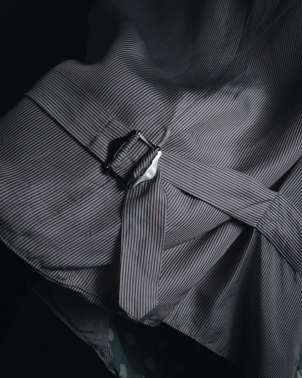 "COMME des GARÇONS HOMME"
Early 90s polka-dot rayon tailored vest