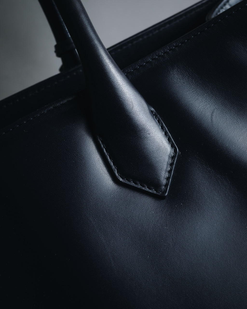 "BALENCIAGA" 2013 Autumn/Winter Padlock All Afternoon Structured Leather Bag