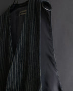 "ISSEY MIYAKE MEN" Random stripe pattern V-neck vest