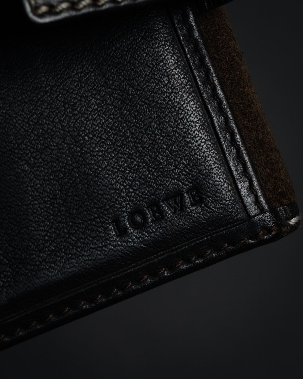 "LOEWE" 90’s-00’s suede anagram compact wallet
