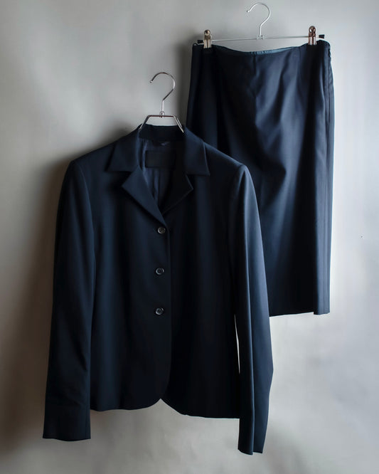 "PRADA" Short length tailored jacket & cropped skirt navy color set up