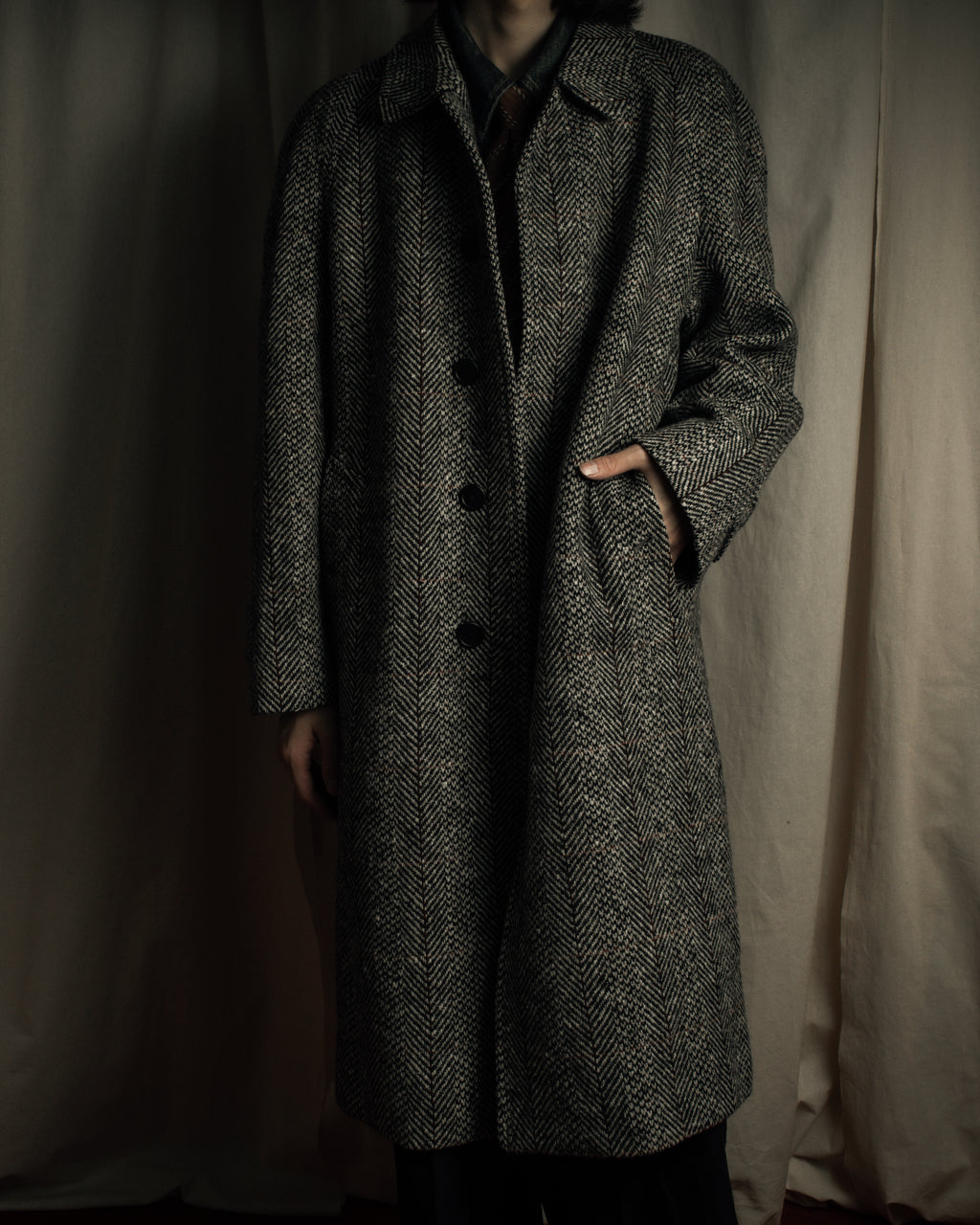 "BURBERRYS" British tweed fly front stand collar coat