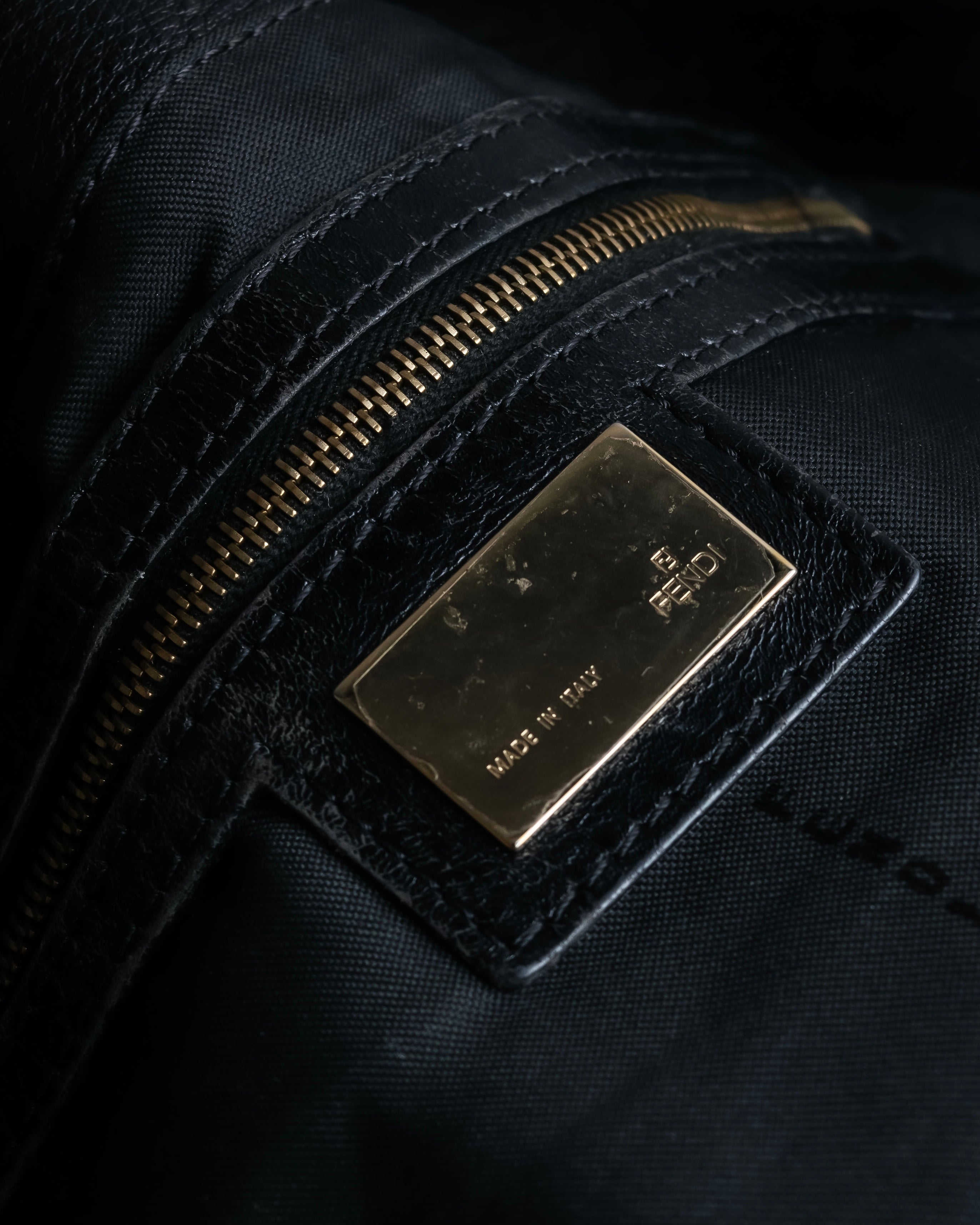 "FENDI" Gathered design leather one-shoulder bag