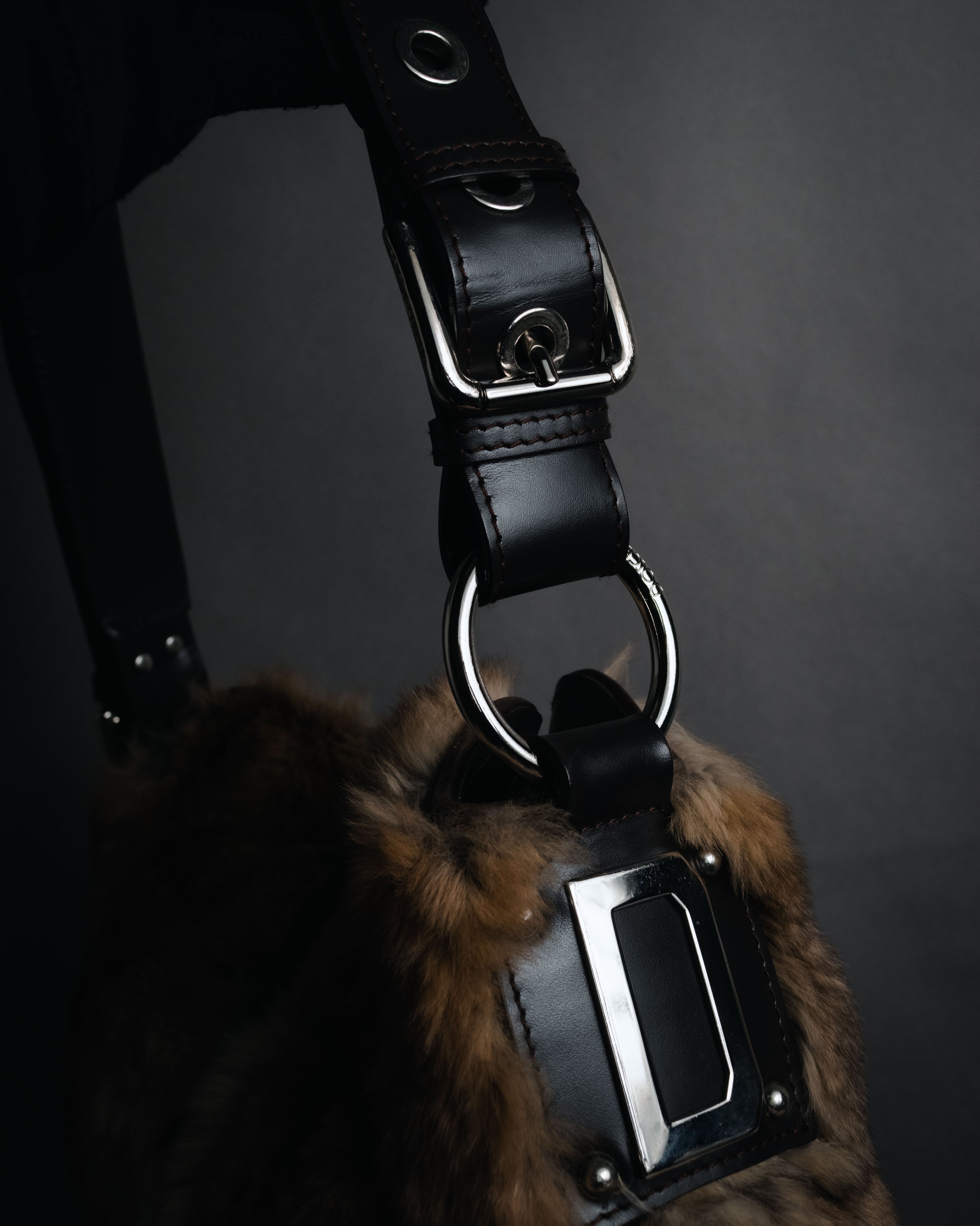 "DOLCE&GABBANA" 00’s-10’s Fur shoulder bag with logo hardware