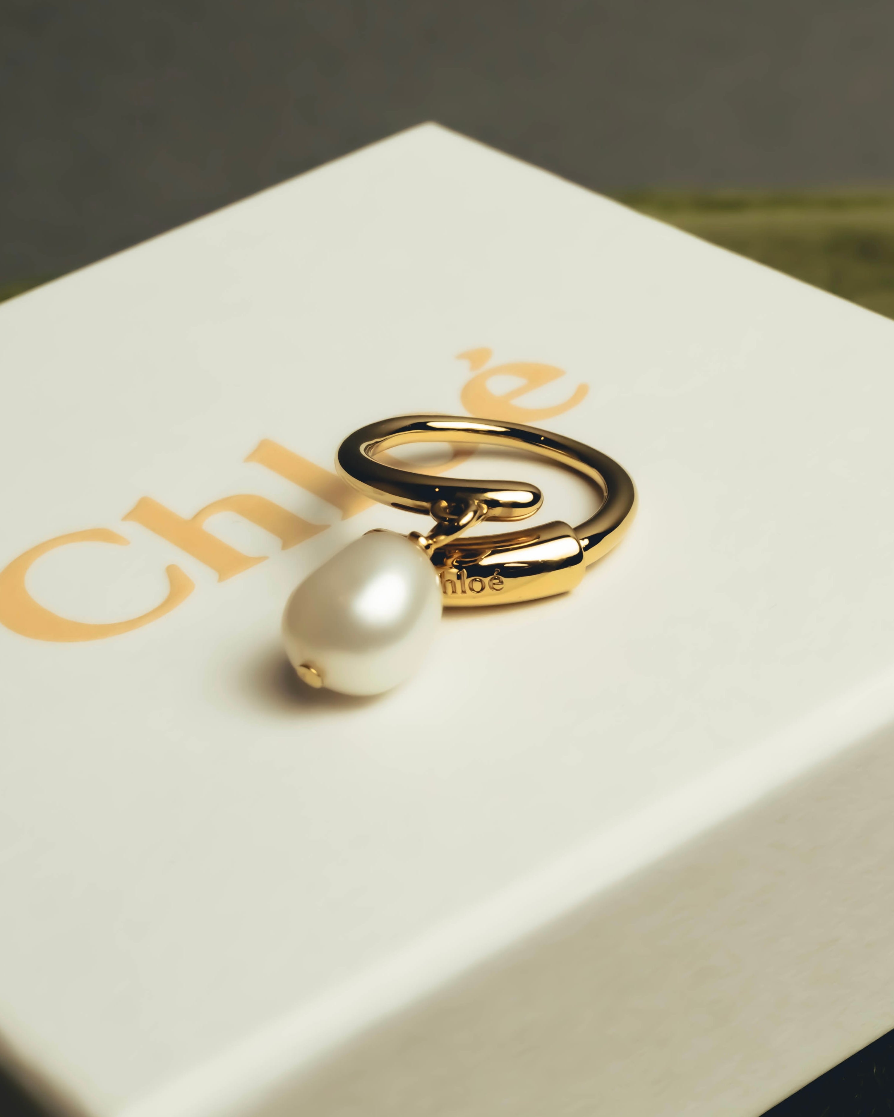 "Chloé" 2020's Pearl charm ring