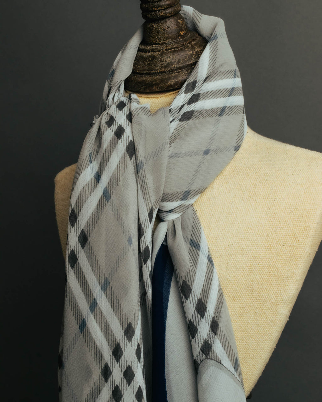 "Burberrys" 80's-90's Lightweight checked scarf