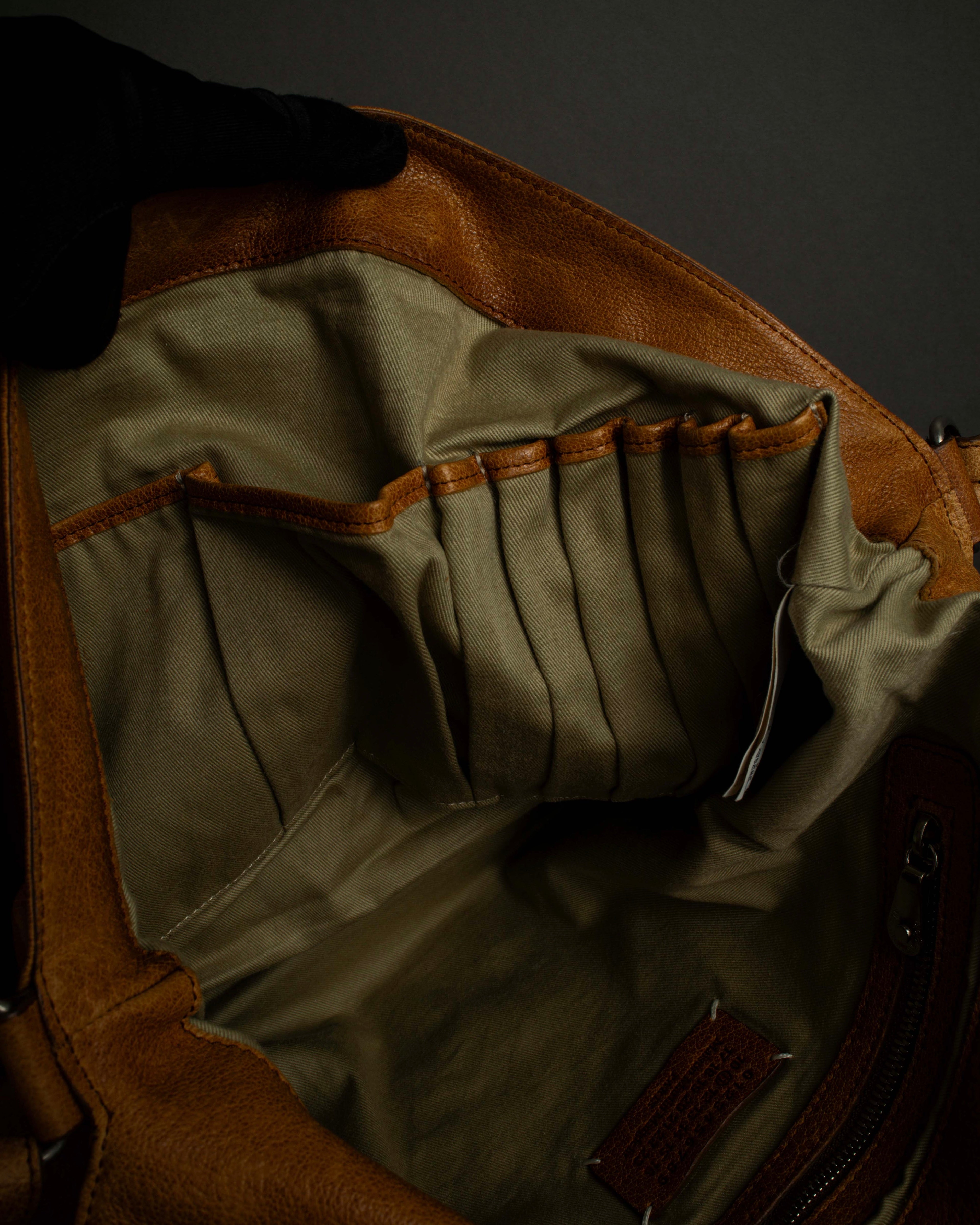 "MAISON MARGIELA" 12SS over flap design leather shoulder bag