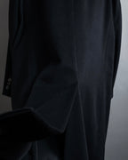 "CHRISTIAN DIOR MONSIEUR" 
Oversized double-breasted chester coat