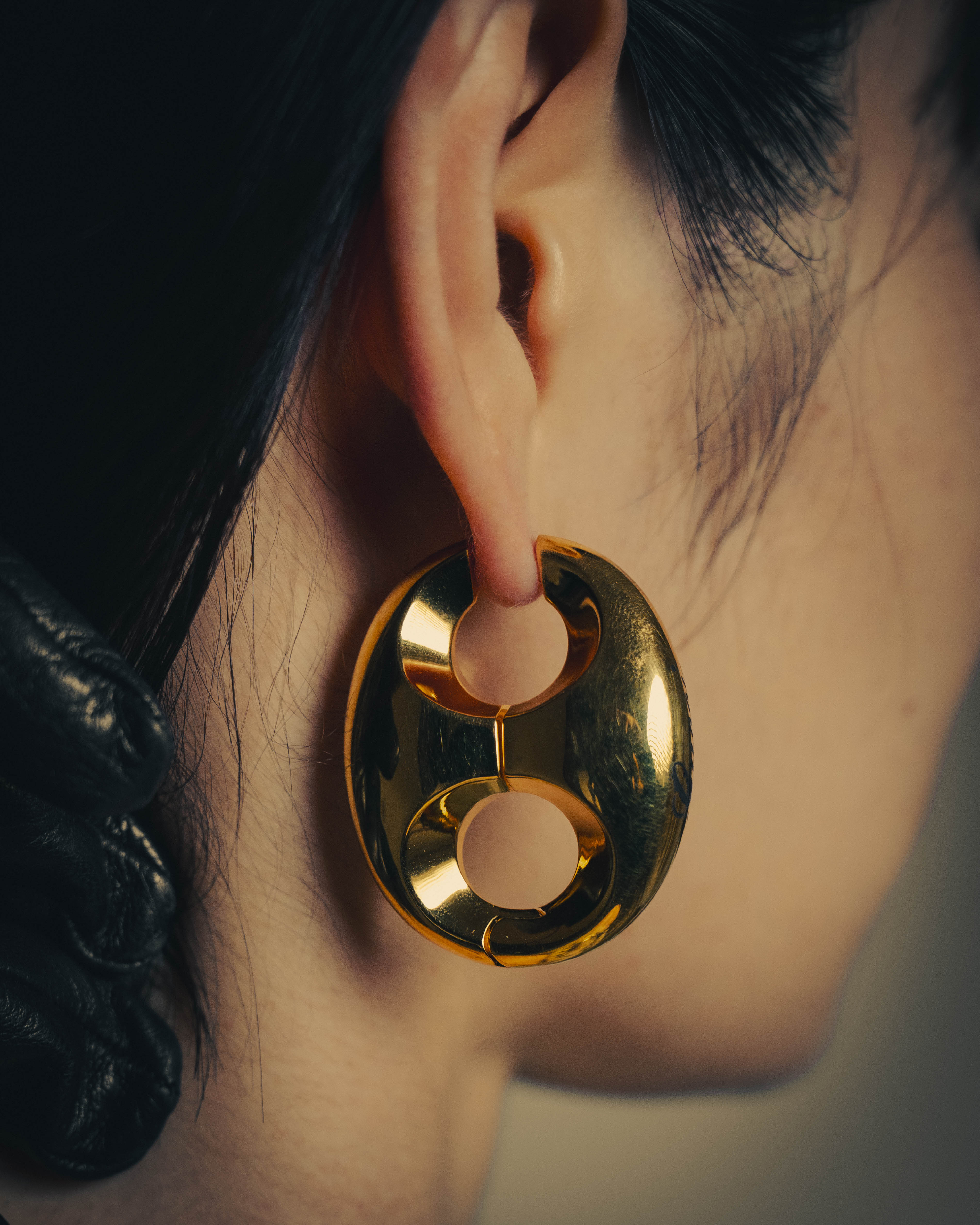 –SPECIAL– "GUCCI" Sculptural marina chain pierce