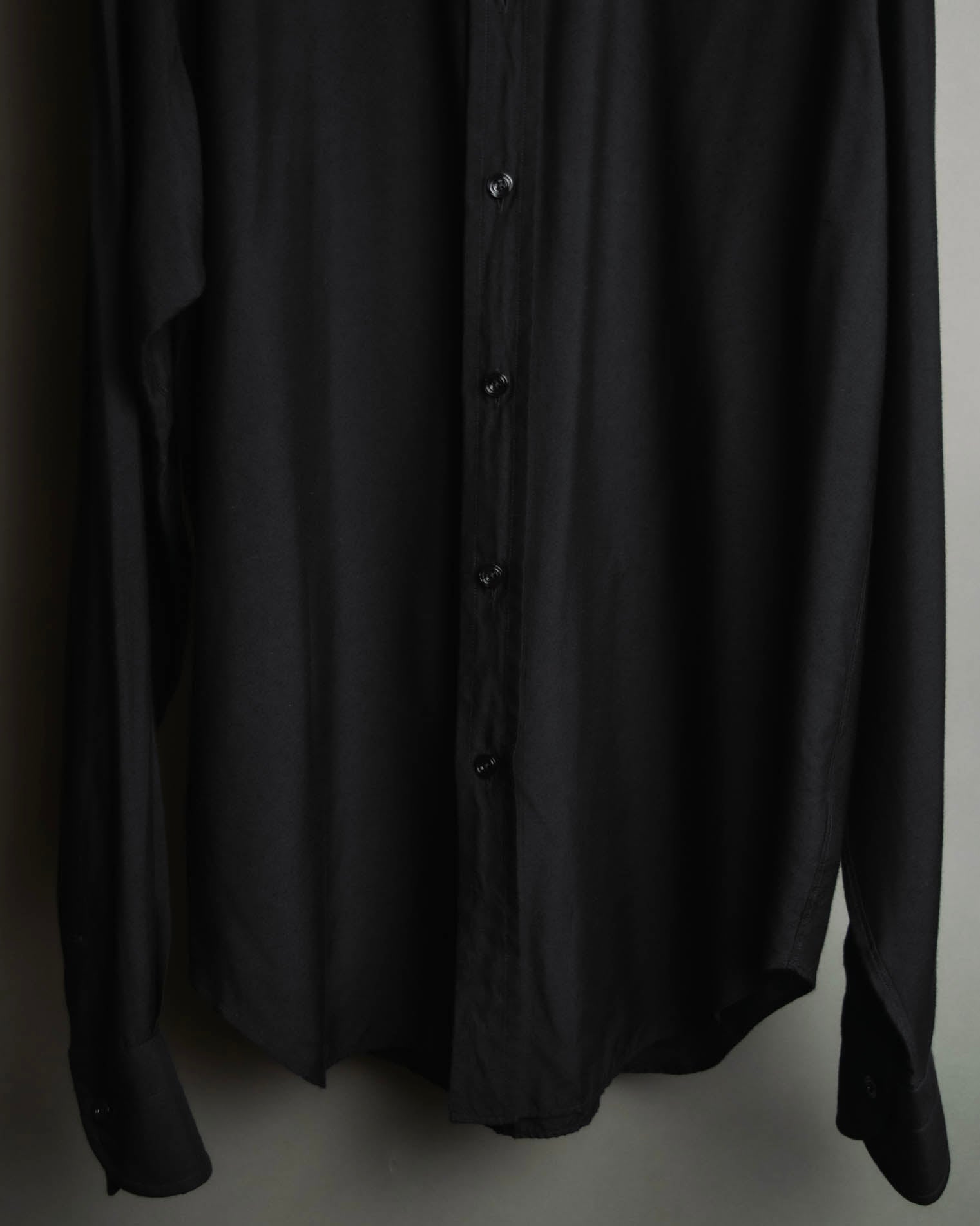 "TOM FORD" 2010's Fluid rayon silk classic collar black shirt