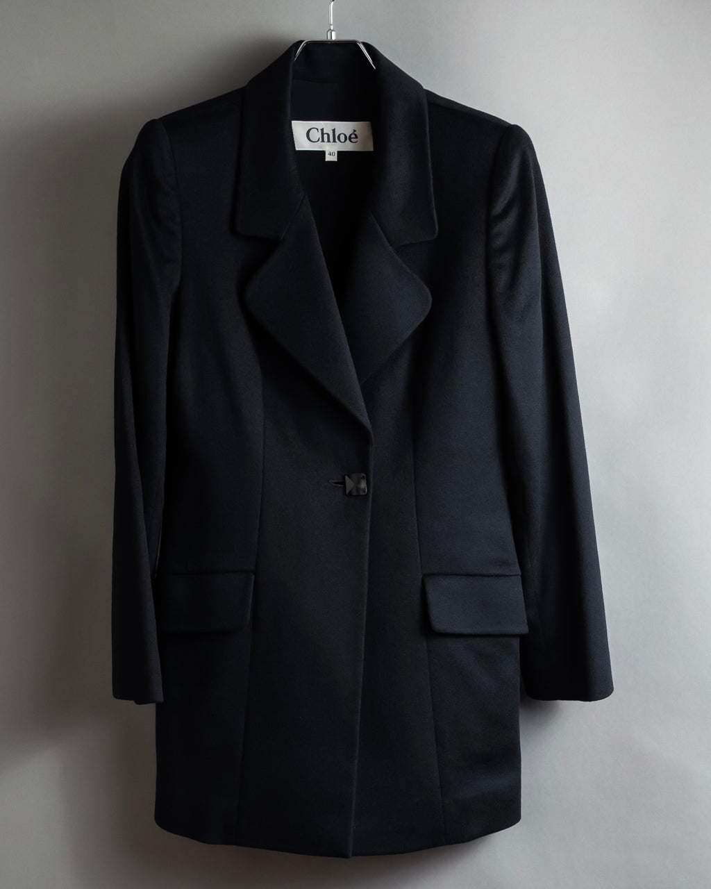 "Chloe" Iconic fastening design tailored jacket