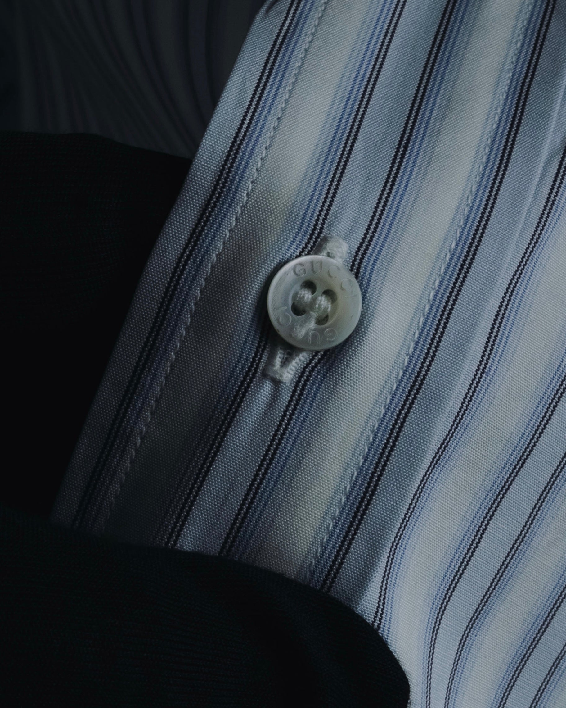 "GUCCI" Striped Spread Collar Shirt with Contrast Cuffs