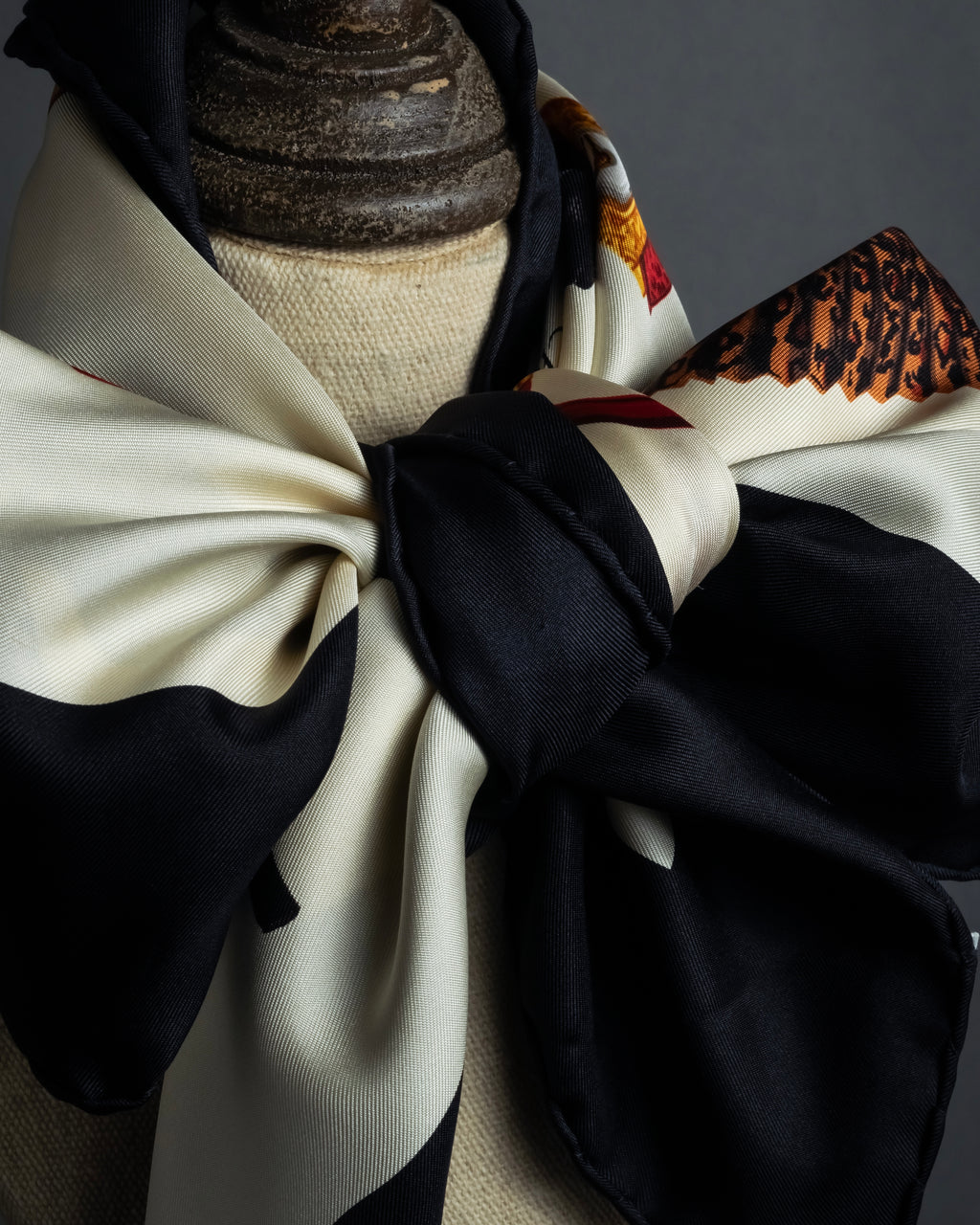 "Christian Dior" Parisian accessory motif silk scarf