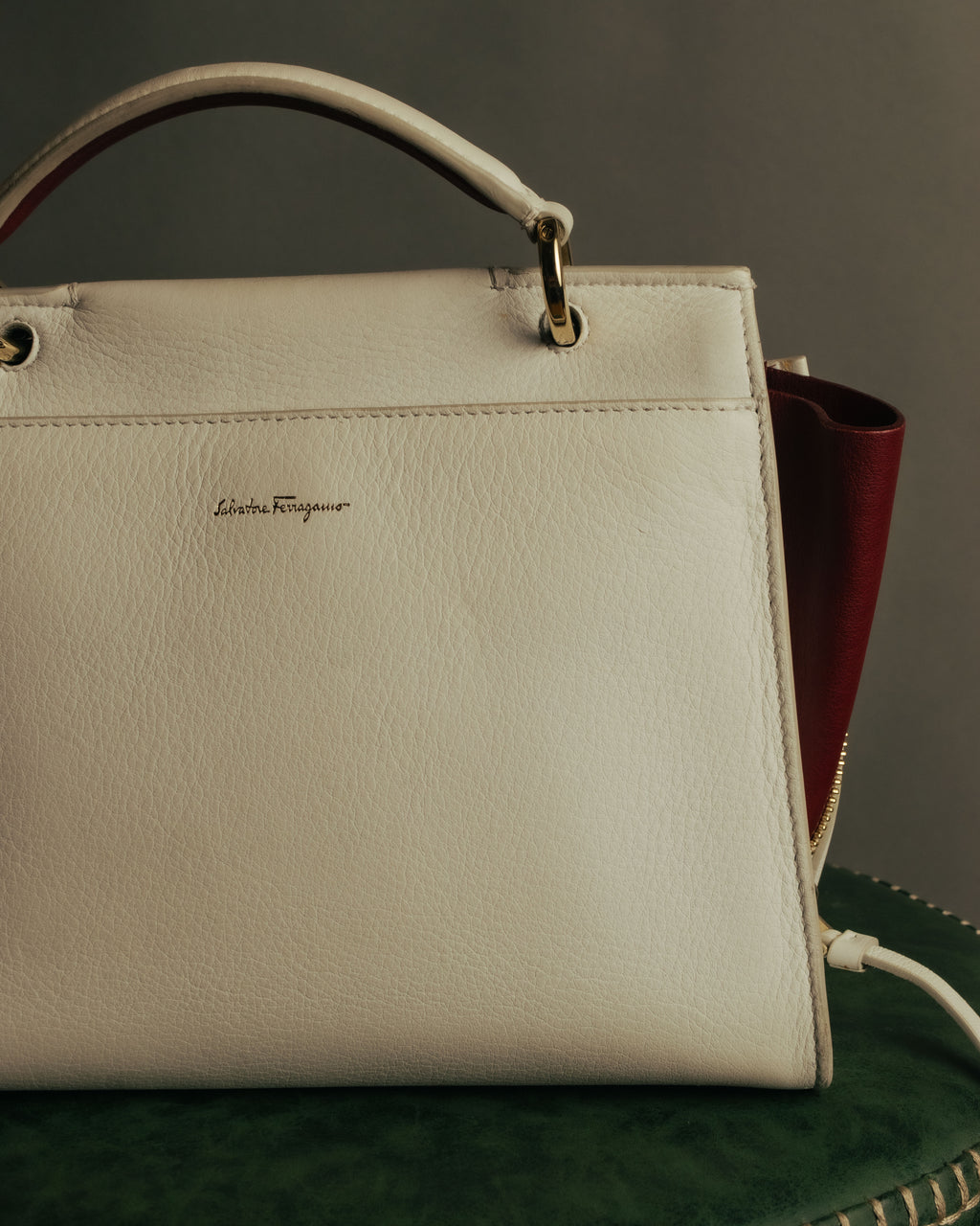“Salvatore Ferragamo” 2013-2018 gancini bicolor top handle bag