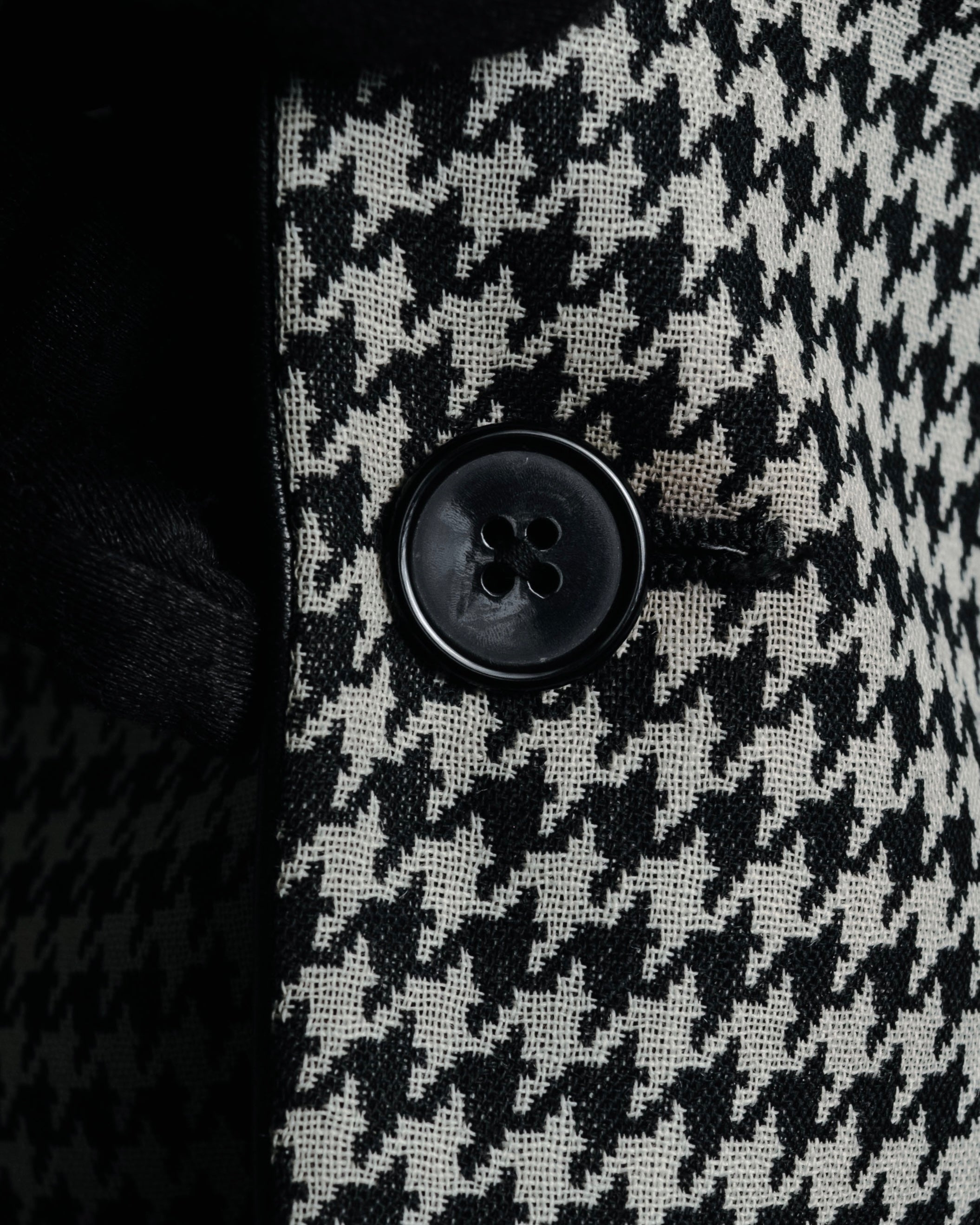 –SPECIAL– "SAINT LAURENT PARIS"
10’s Houndstooth leather-lapel peak blazer