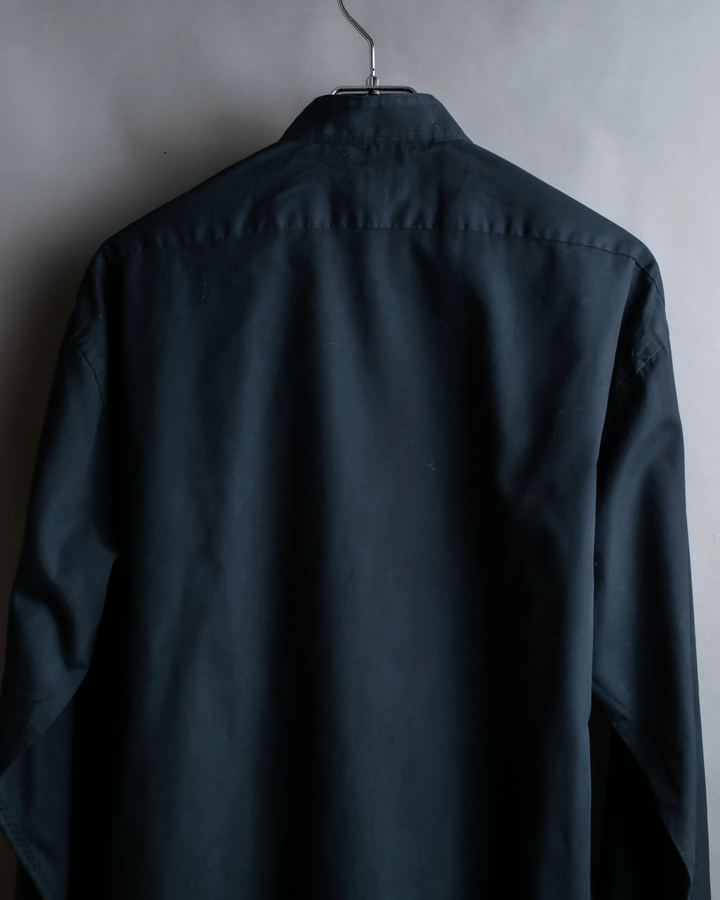 "RIMINI" Wing color pin tuck design shirt