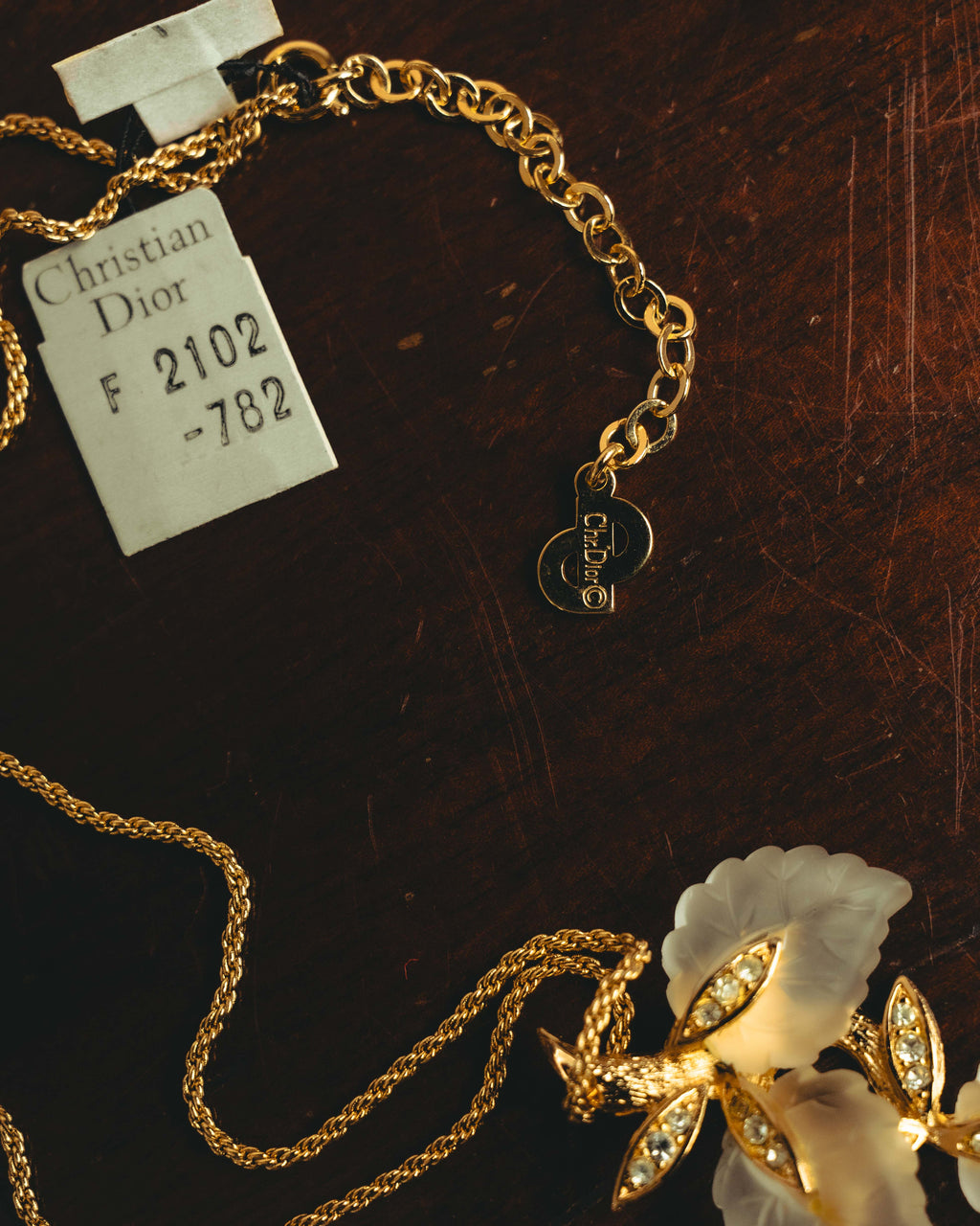 "Christian Dior" 70's-80's Sculptural leaf pendant necklace