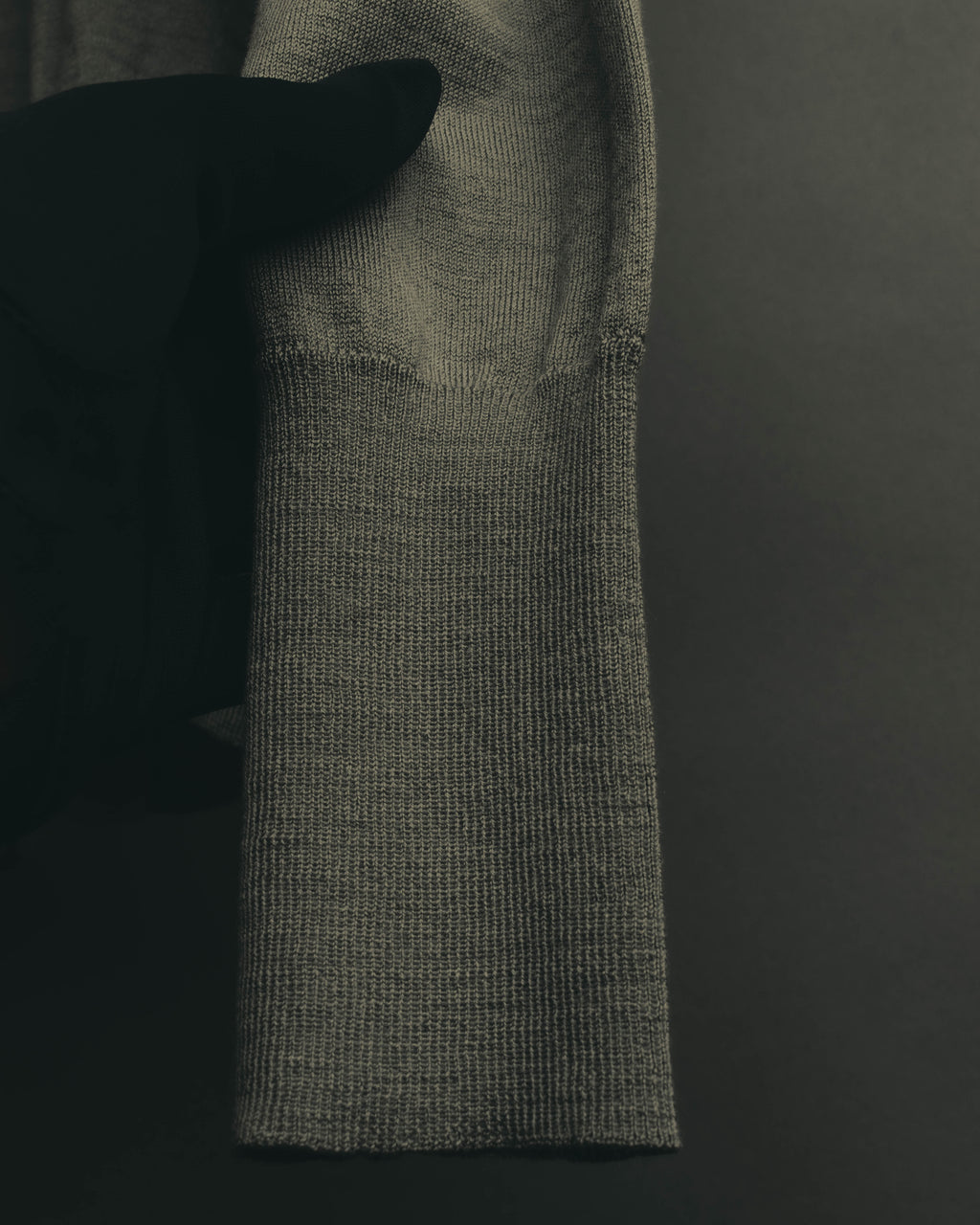 "Theatre PRODUCTS" 00's-10's Silk wool turtleneck knit sweater