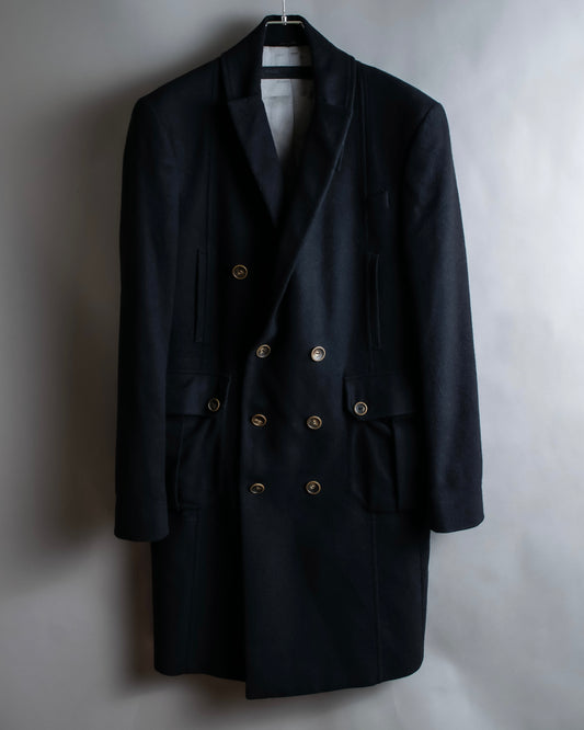 "Karl Lagerfeld"
Double breasted layered lapel oversized chester coat