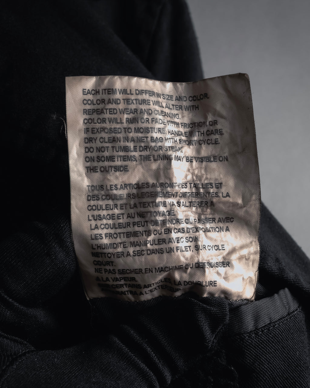 "COMME des GARCONS HOMME"
Utility zip pocket coat