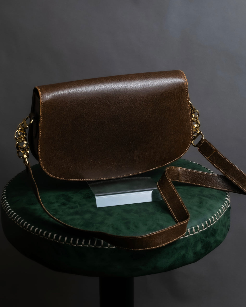 "GUCCI" Vintage horsebit motif leather shoulder bag