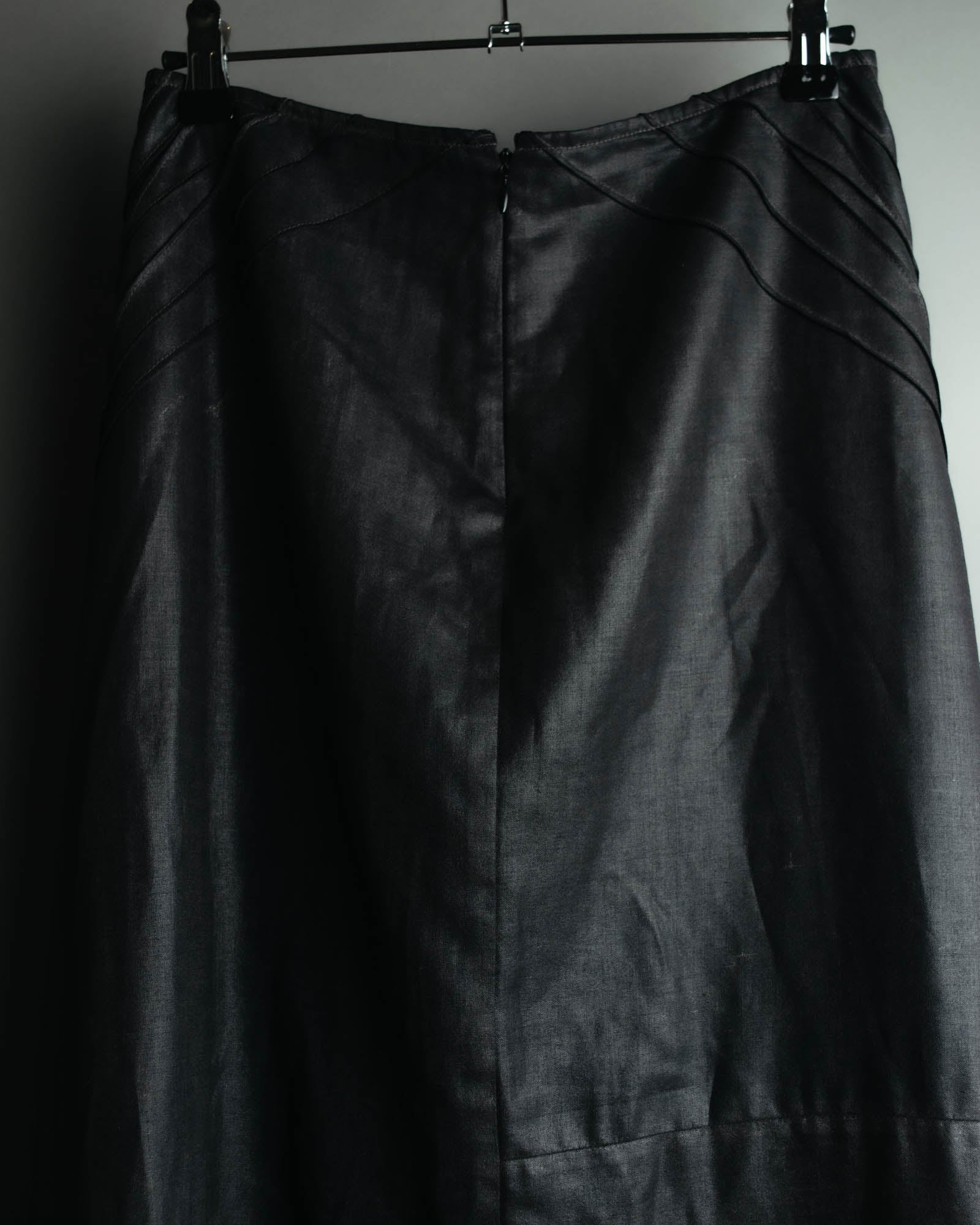"JUNYA WATANABE COMME des GARÇONS" 00's Glossy raw hem flared long skirt