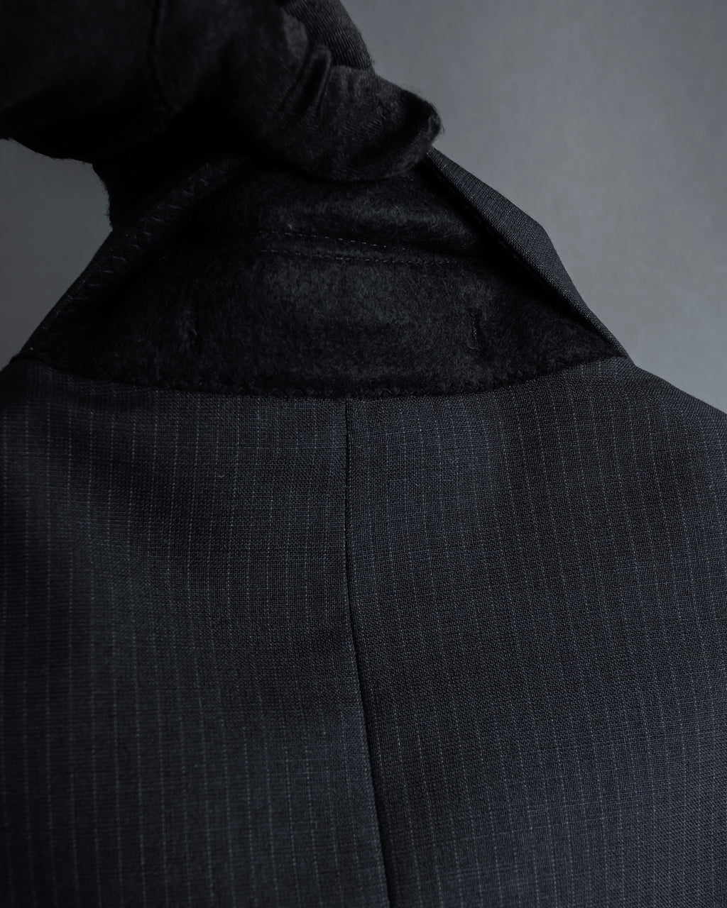 "ARMANI COLLEZIONI" Notched drape classically tailored jacket
