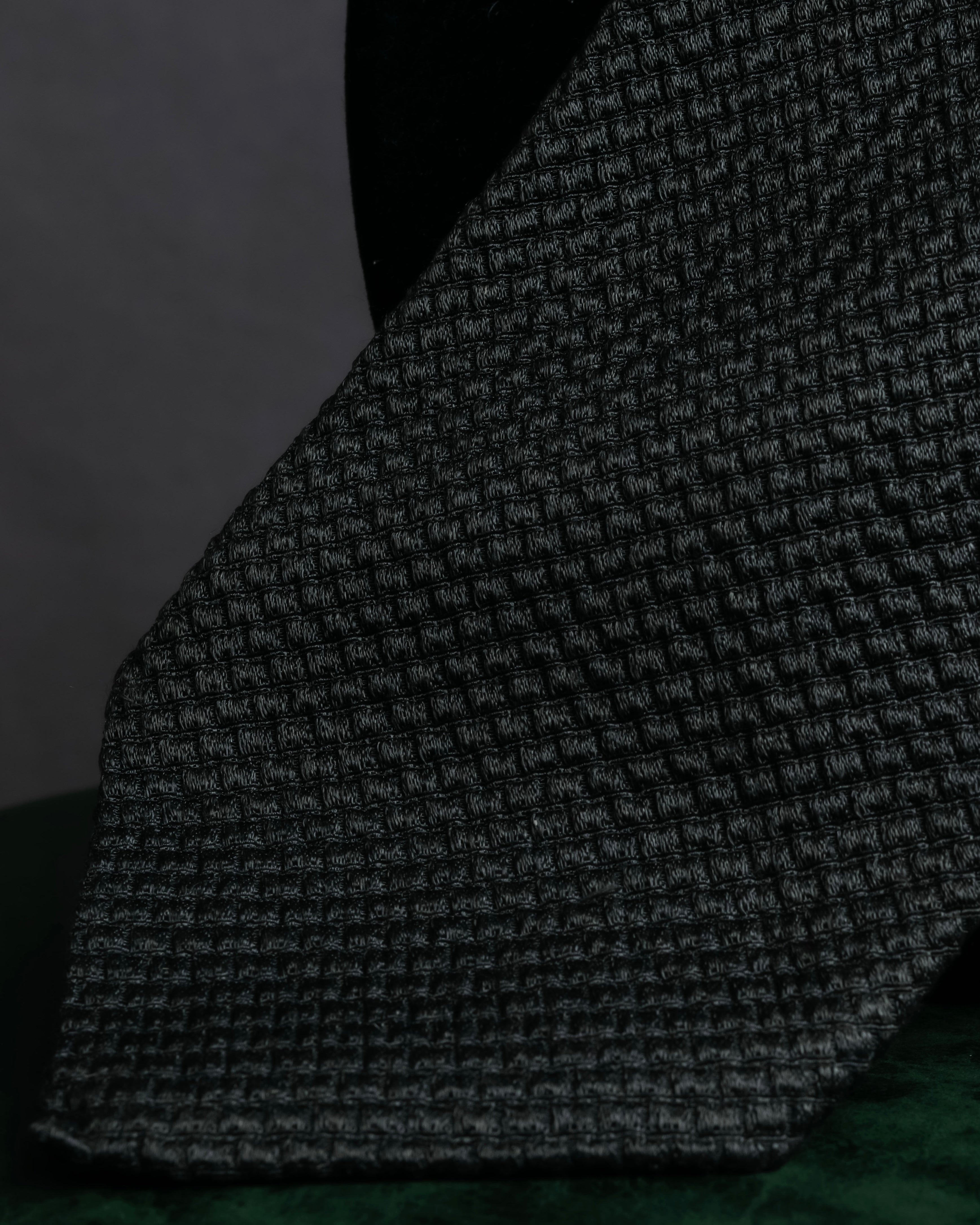 "GIORGIO ARMANI" Waffle knit silk necktie