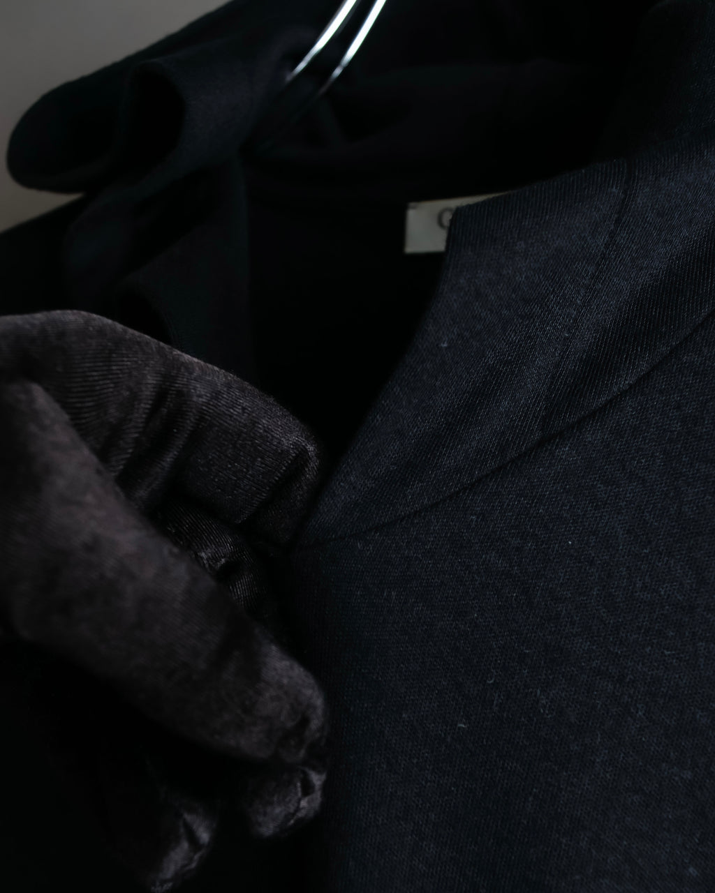 "Christian Dior" Satin ribbon waist detail hooded dress