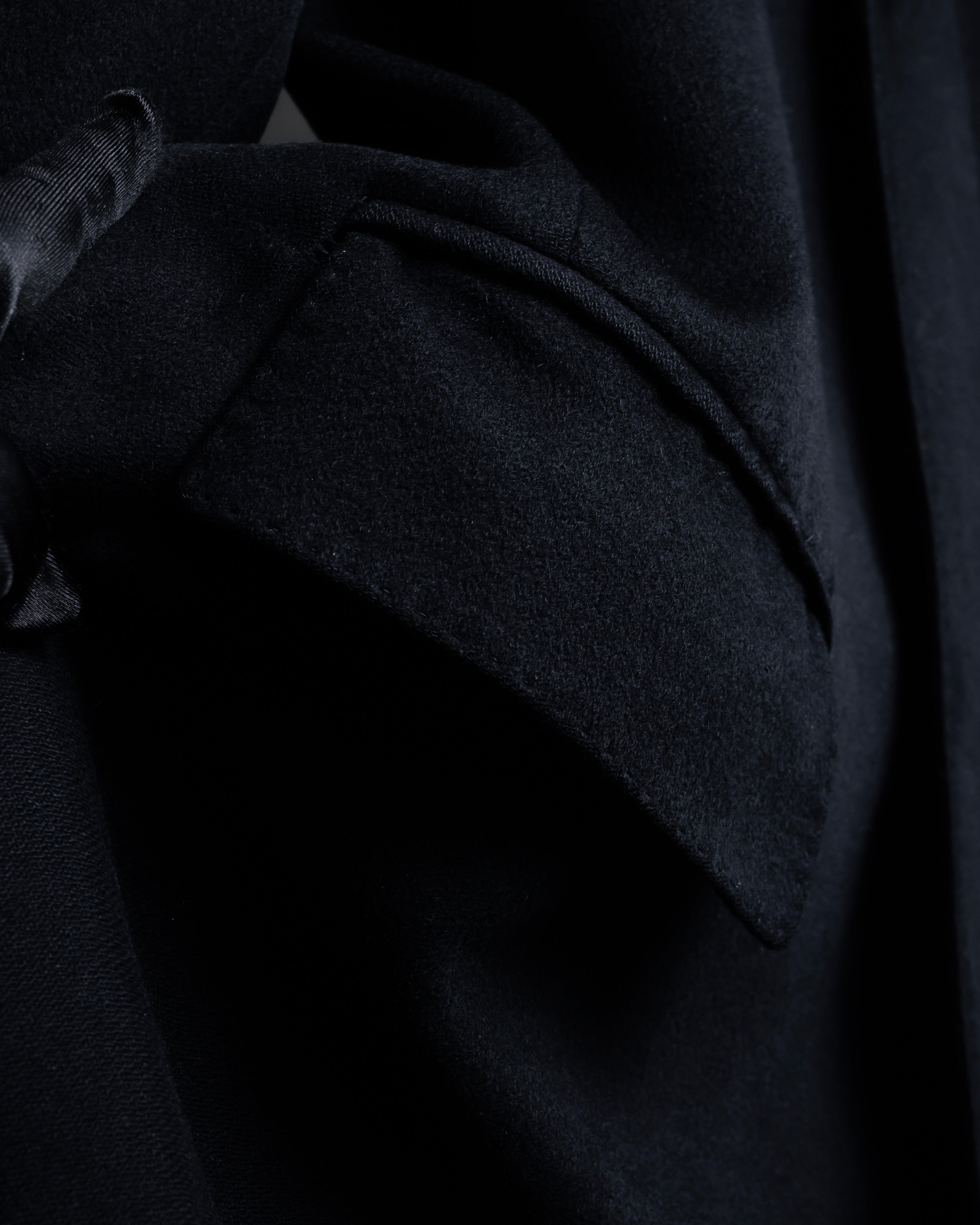 "PIERRE BALMAIN" Classic tailoring 100% cashmere chester coat