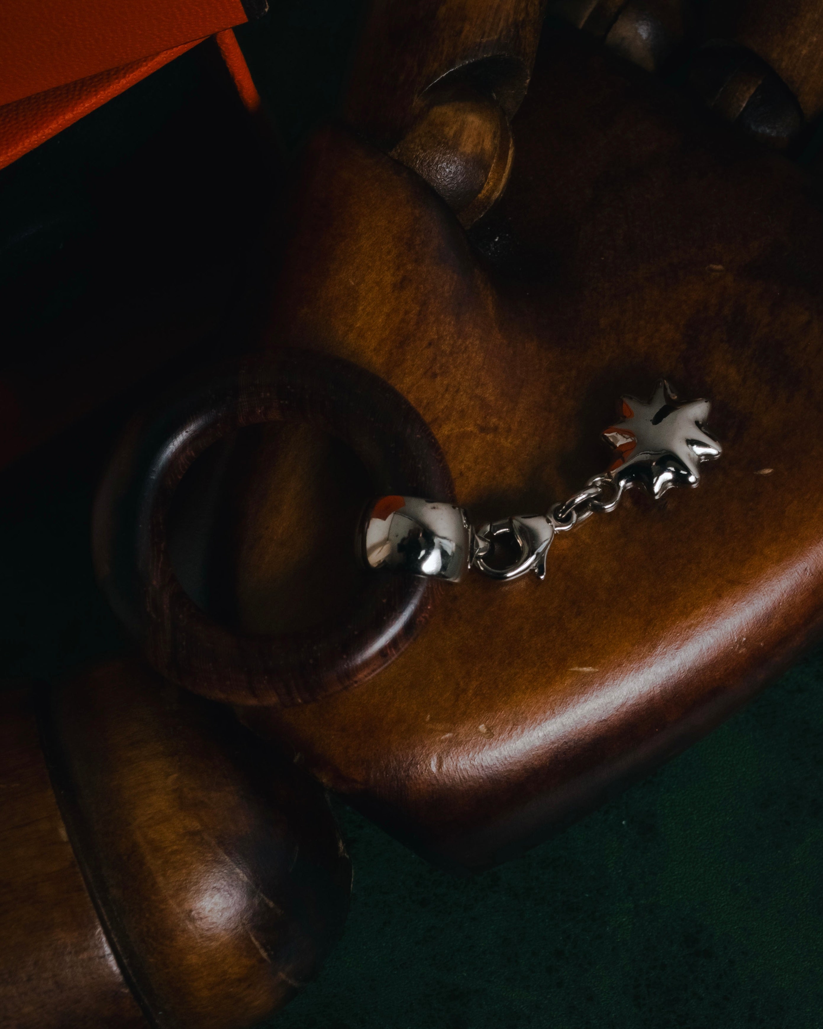 "HERMES" 90’s sculptural wooden charm ring