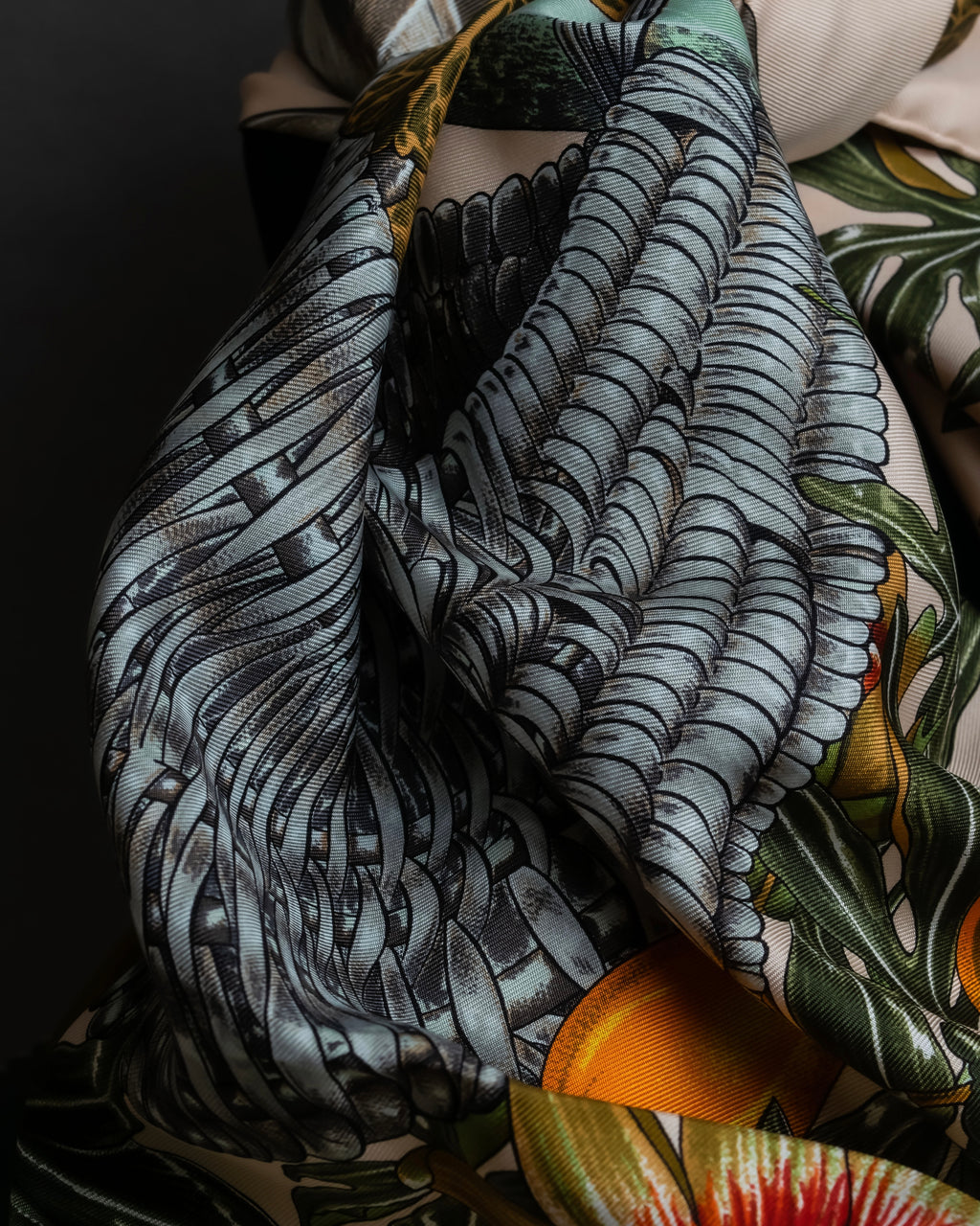 "HERMES" Passion flower print Carre 90 silk scarf