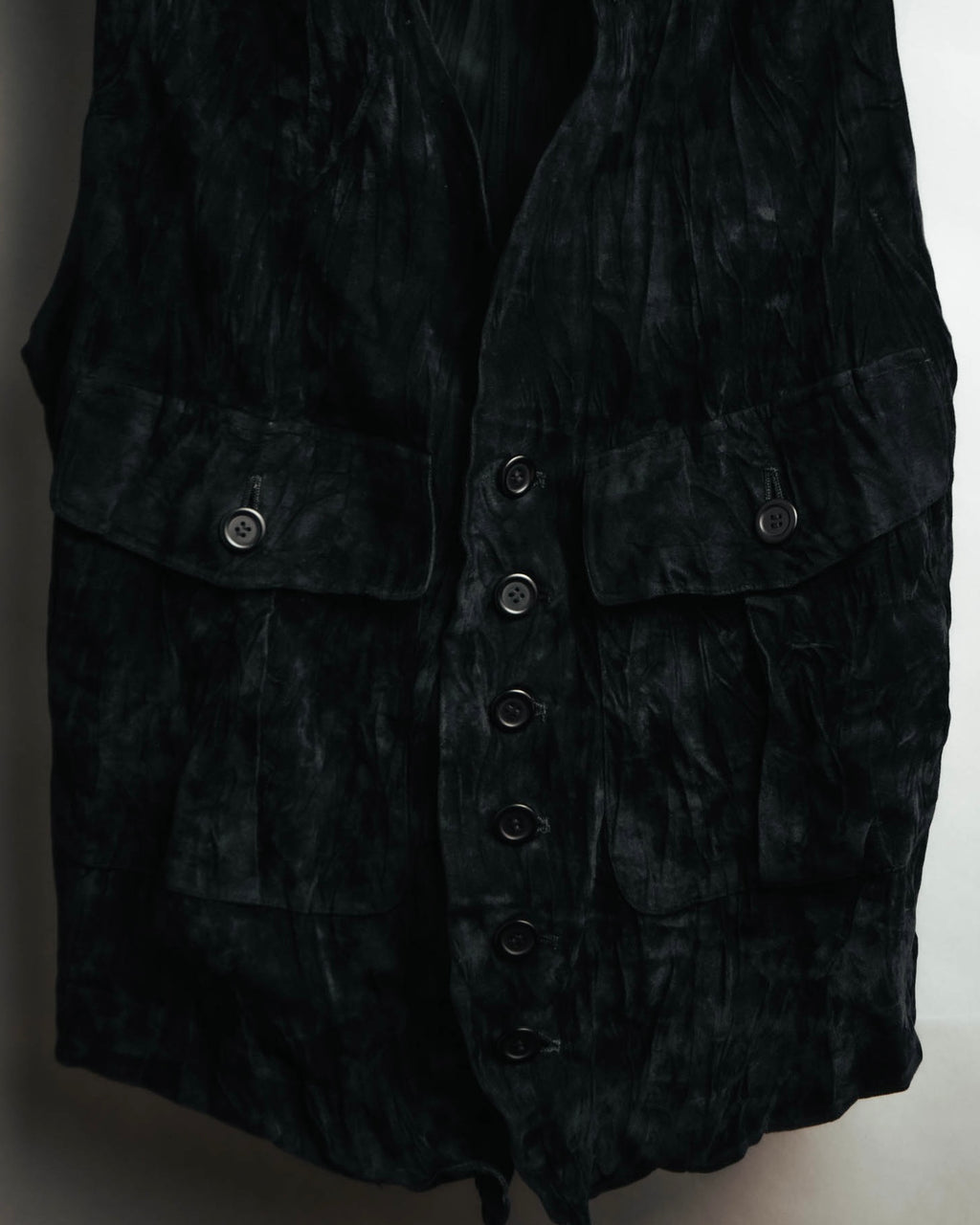 –SPECIAL– “ISSEY MIYAKE” 80’s-90’s crushed velvet utility vest