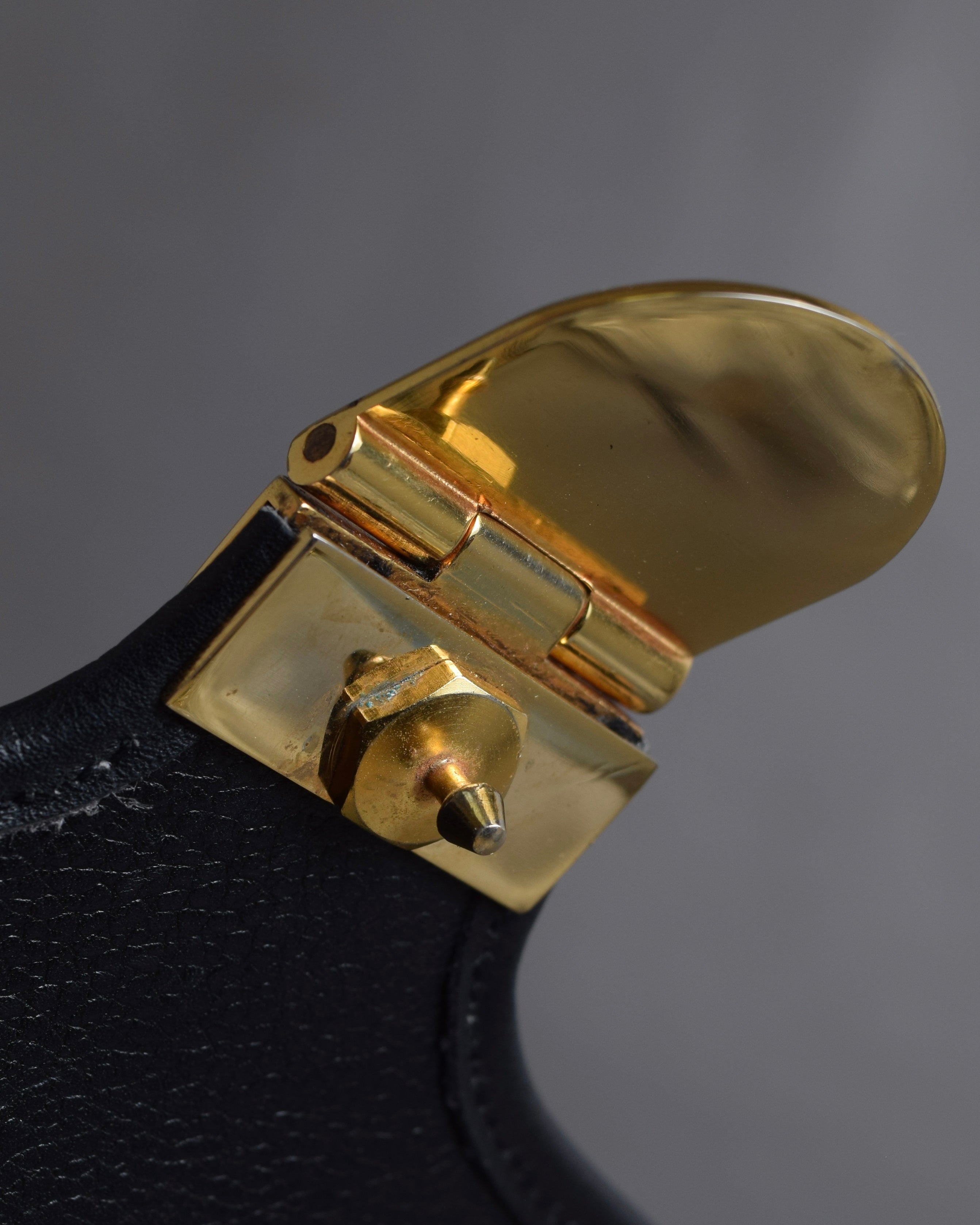 "Christian Dior" Structured flap design gold clasp leather bag