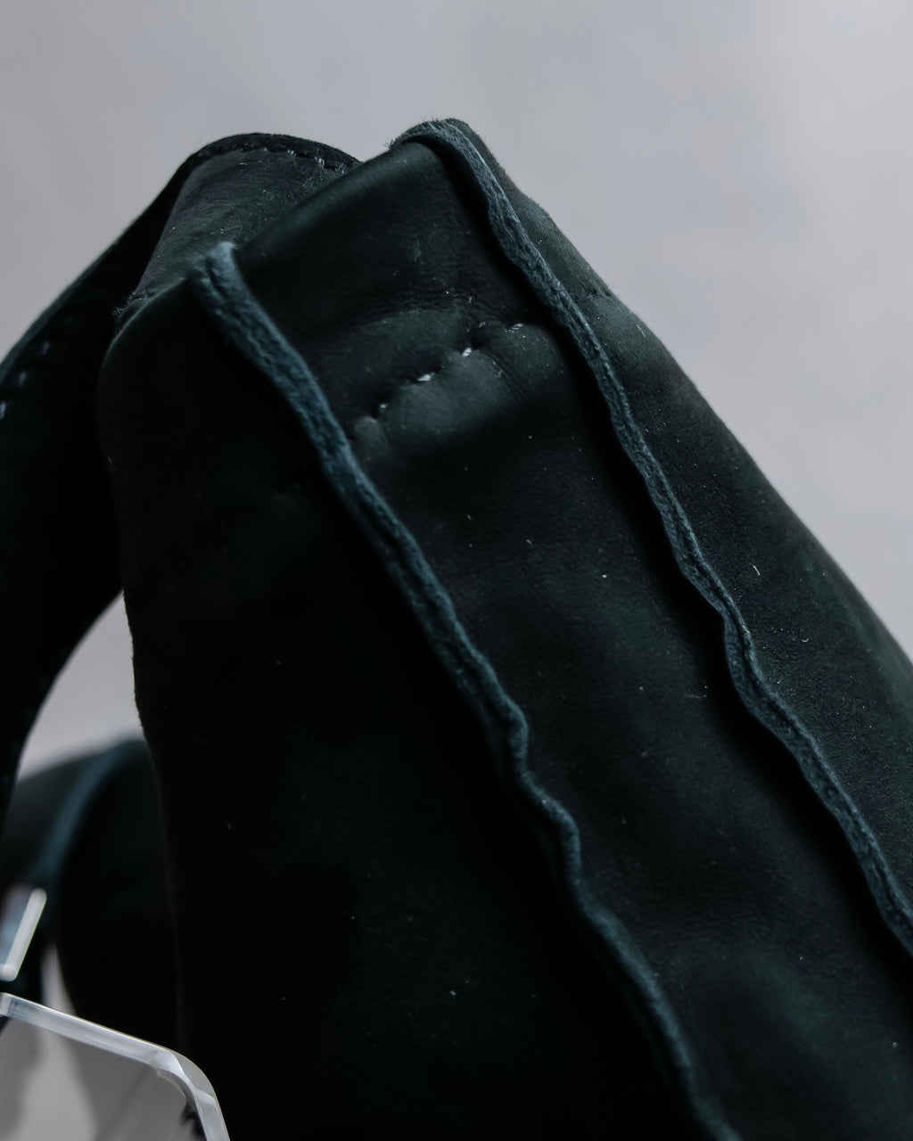 "HERMES" Tout en Douceur black suede panel line shoulder bag