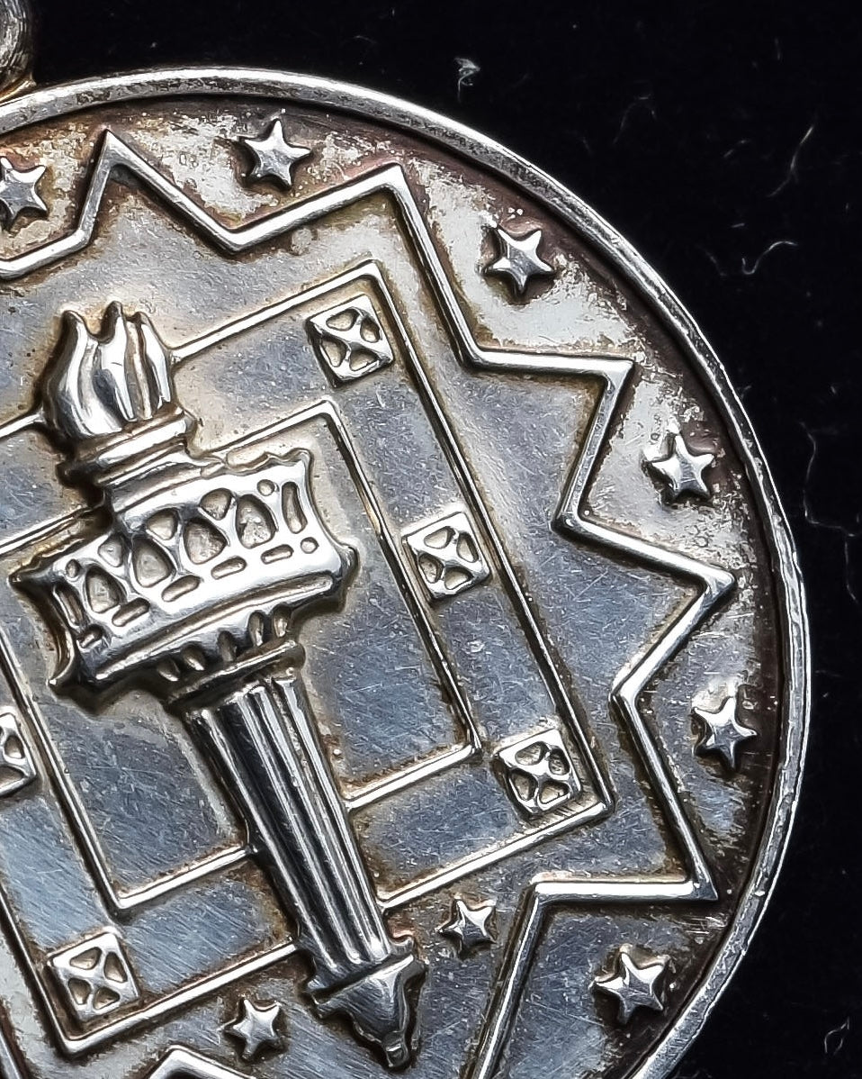 "Tiffany&Co" Olympic torch motif sterling silver necklace