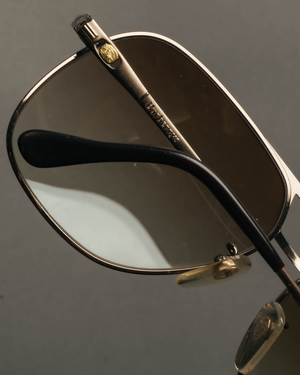 "Burberrys" 90's Classic metal aviator sunglasses