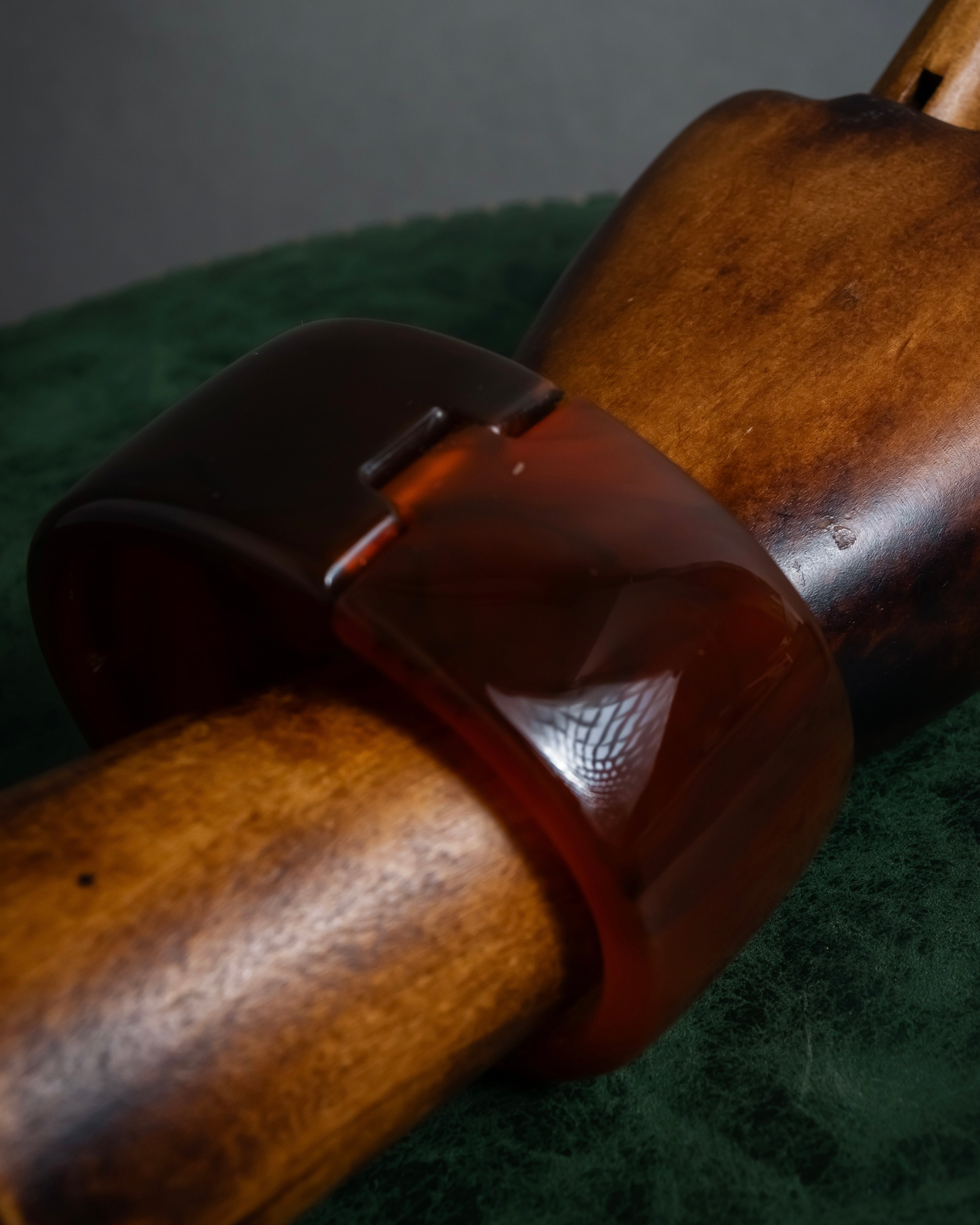 -MOOD Christmas Collections-
"PRADA" Miuccia Prada design tortoiseshell architectural bangle