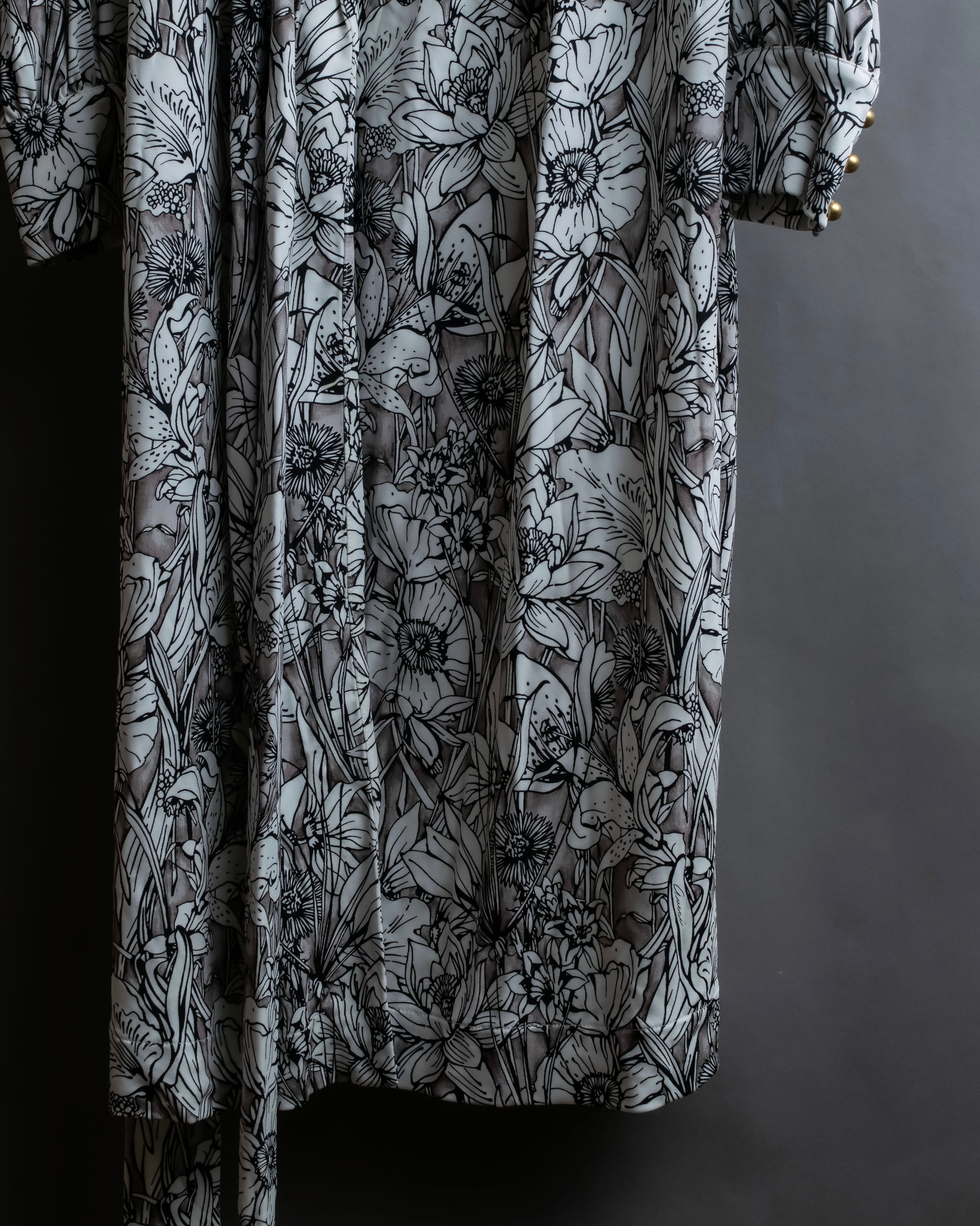 "GUCCI" Monotone floral print wrap dress
