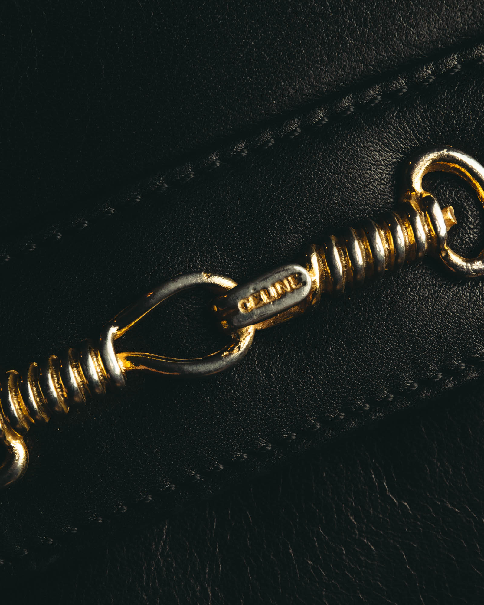 "CELINE" 70's-80's Classic horsebit leather shoulder handbag