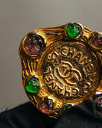 -SPECIAL- “CHANEL” 80’s-90’s Gripoix style cabochon logo brooch