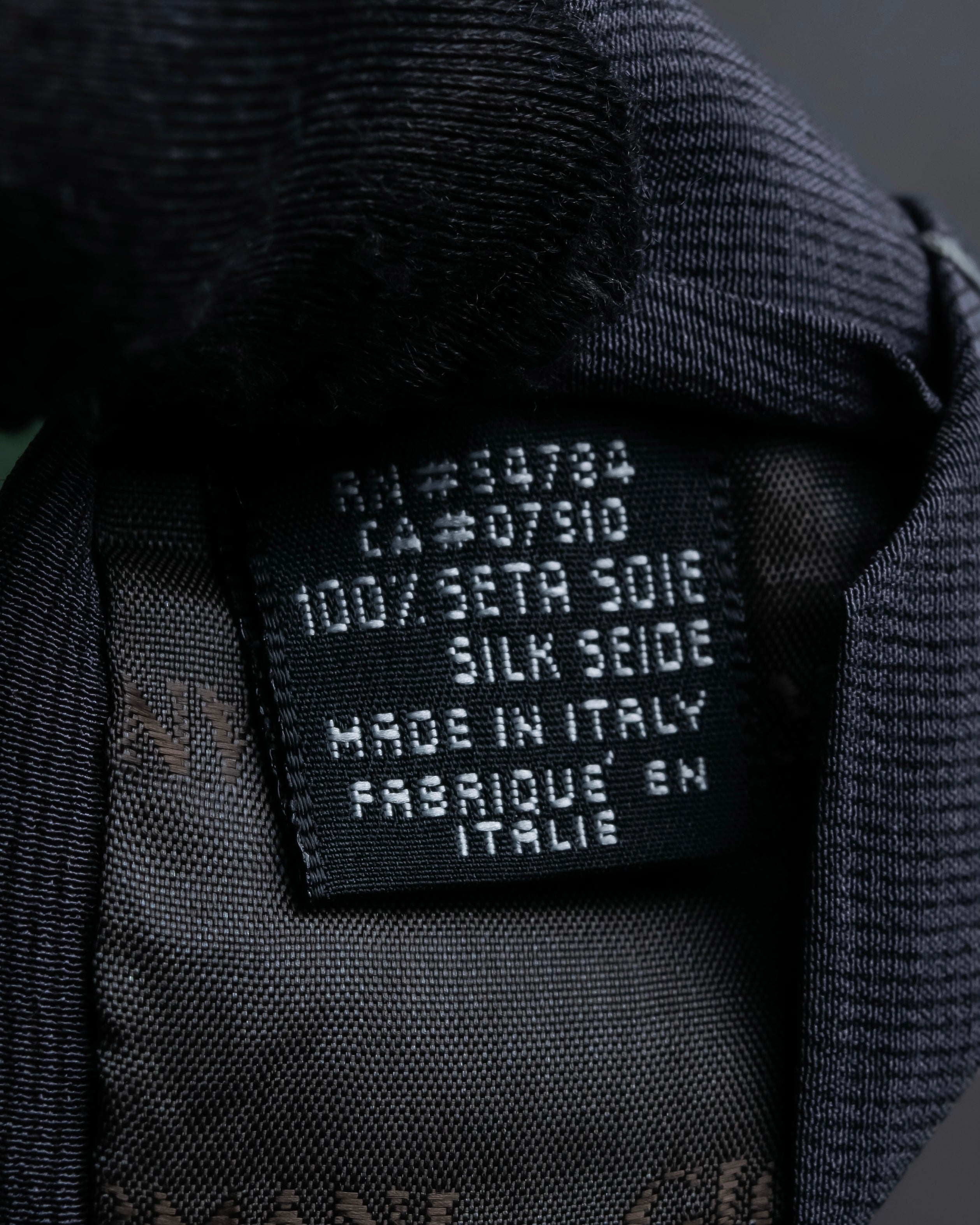 "GIORGIO ARMANI" Dot pattern silk  necktie