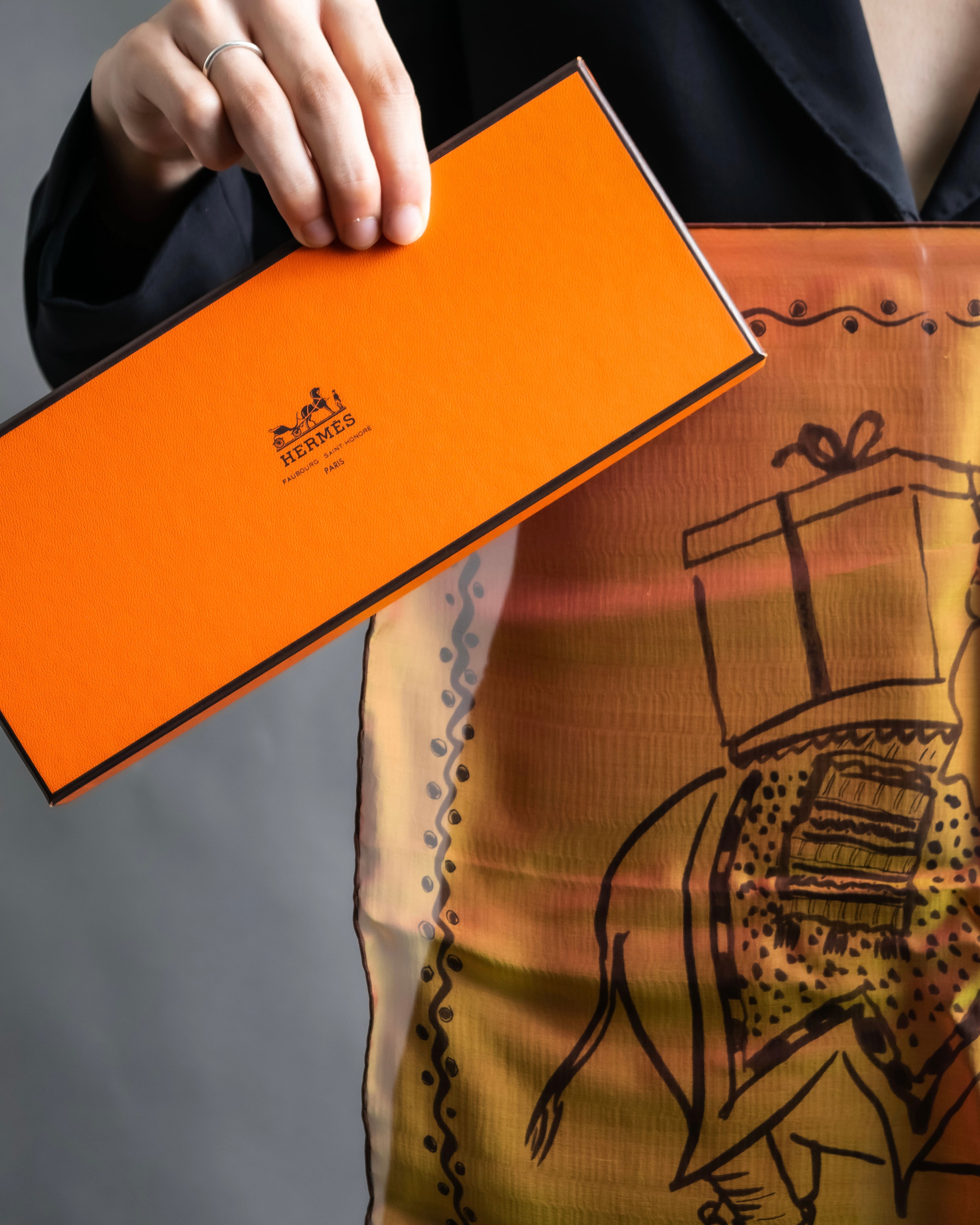 "HERMES" Exotic motif carre scarf