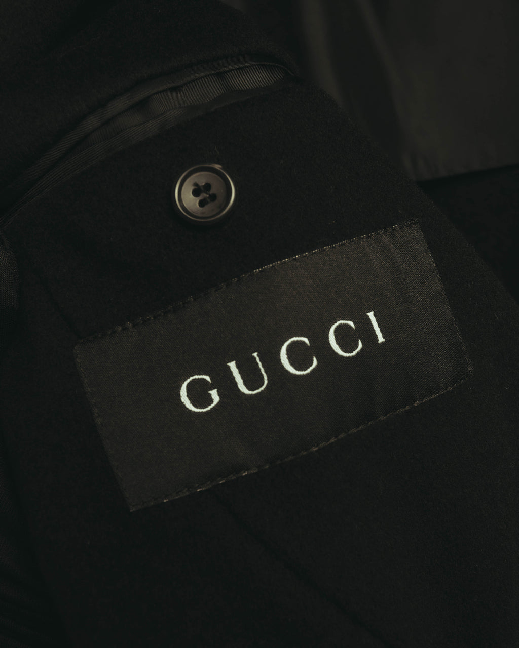 –SPECIAL– “GUCCI” 90’s Tom Ford era concealed-front wool long chester coat
