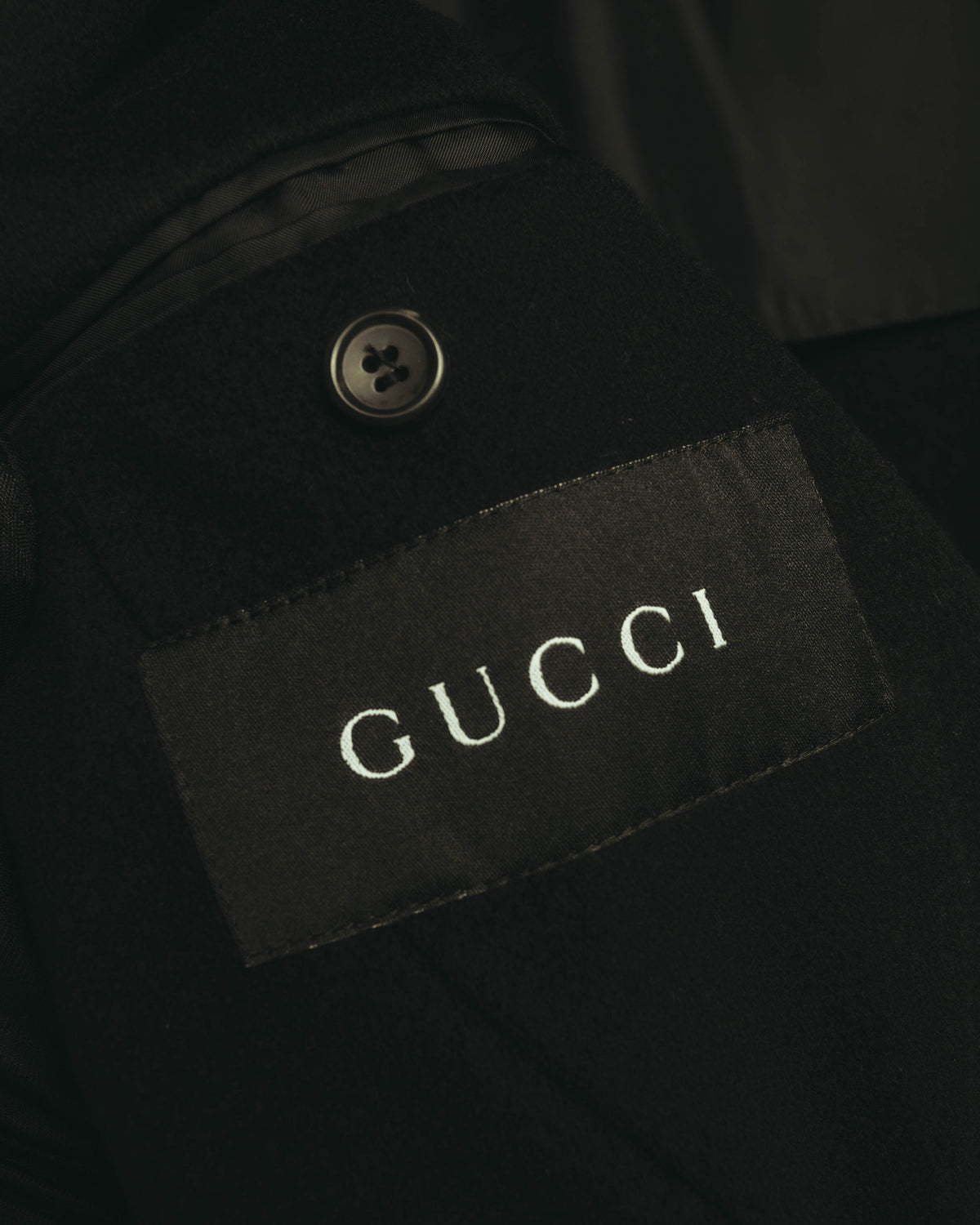 –SPECIAL– “GUCCI” 90’s Tom Ford era concealed-front wool long chester coat