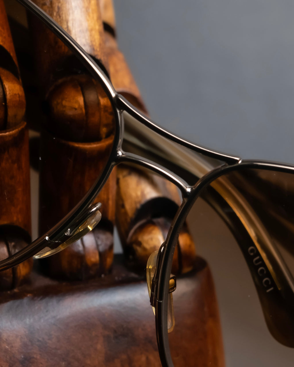 "GUCCI" Teardrop frame smoking lens sunglasses