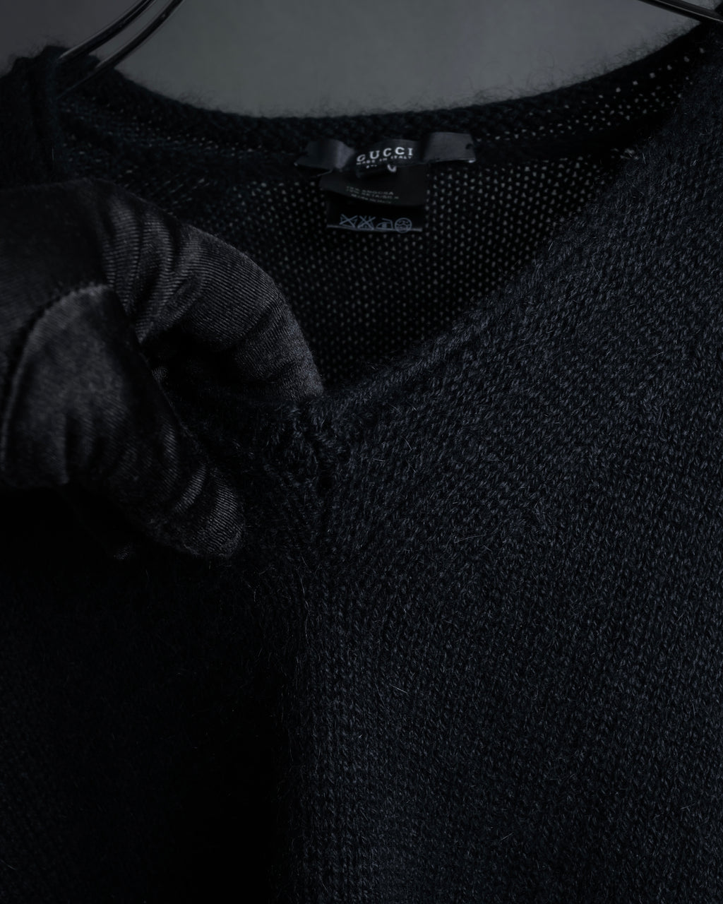 "GUCCI" Silky mix angora V-neck knit pullover