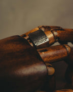 "GUCCI" 90's-00's Hammered wide square signet ring