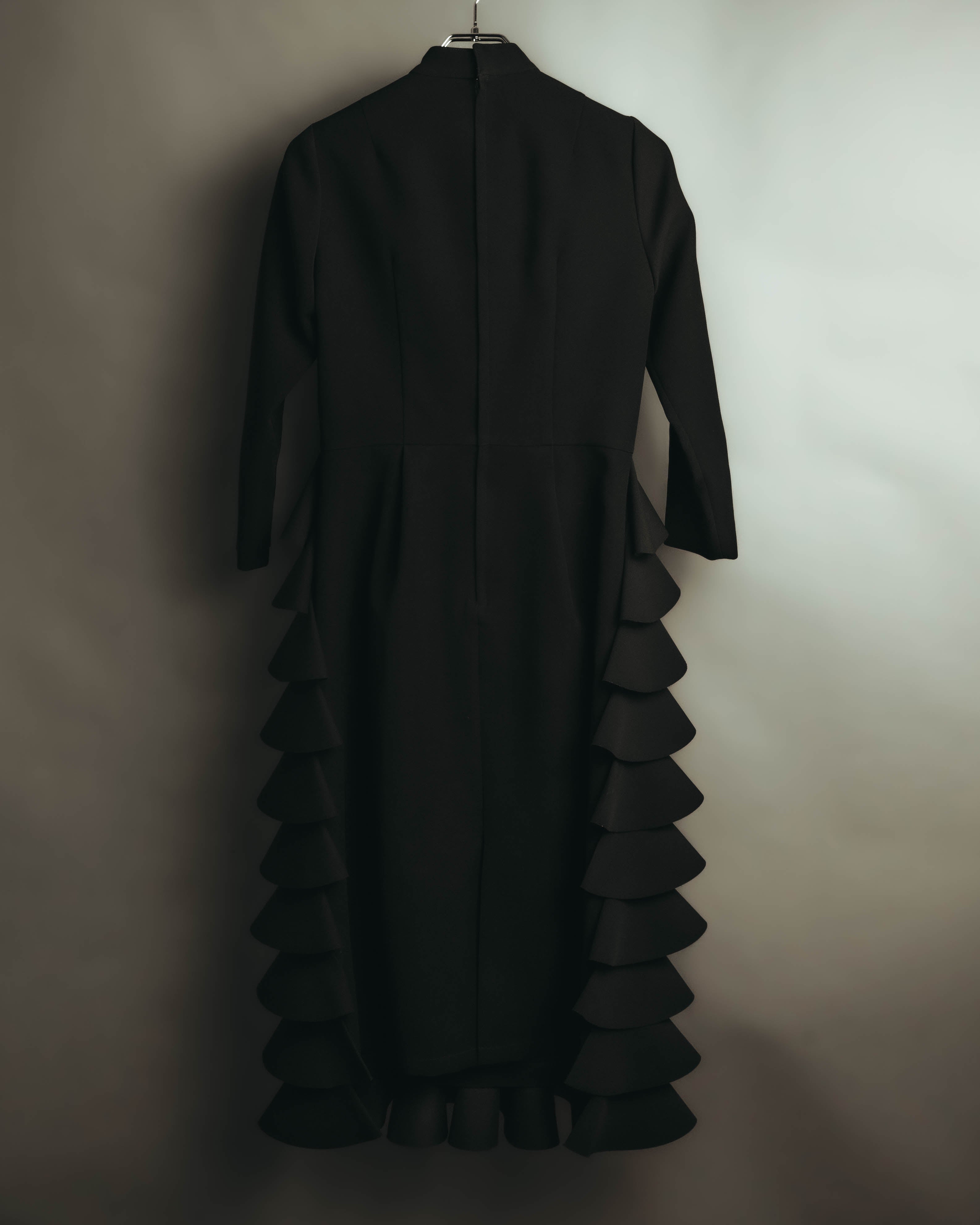 noir kei ninomiya” 2019 SS Sculptural tiered ruffle long dress – MOOD