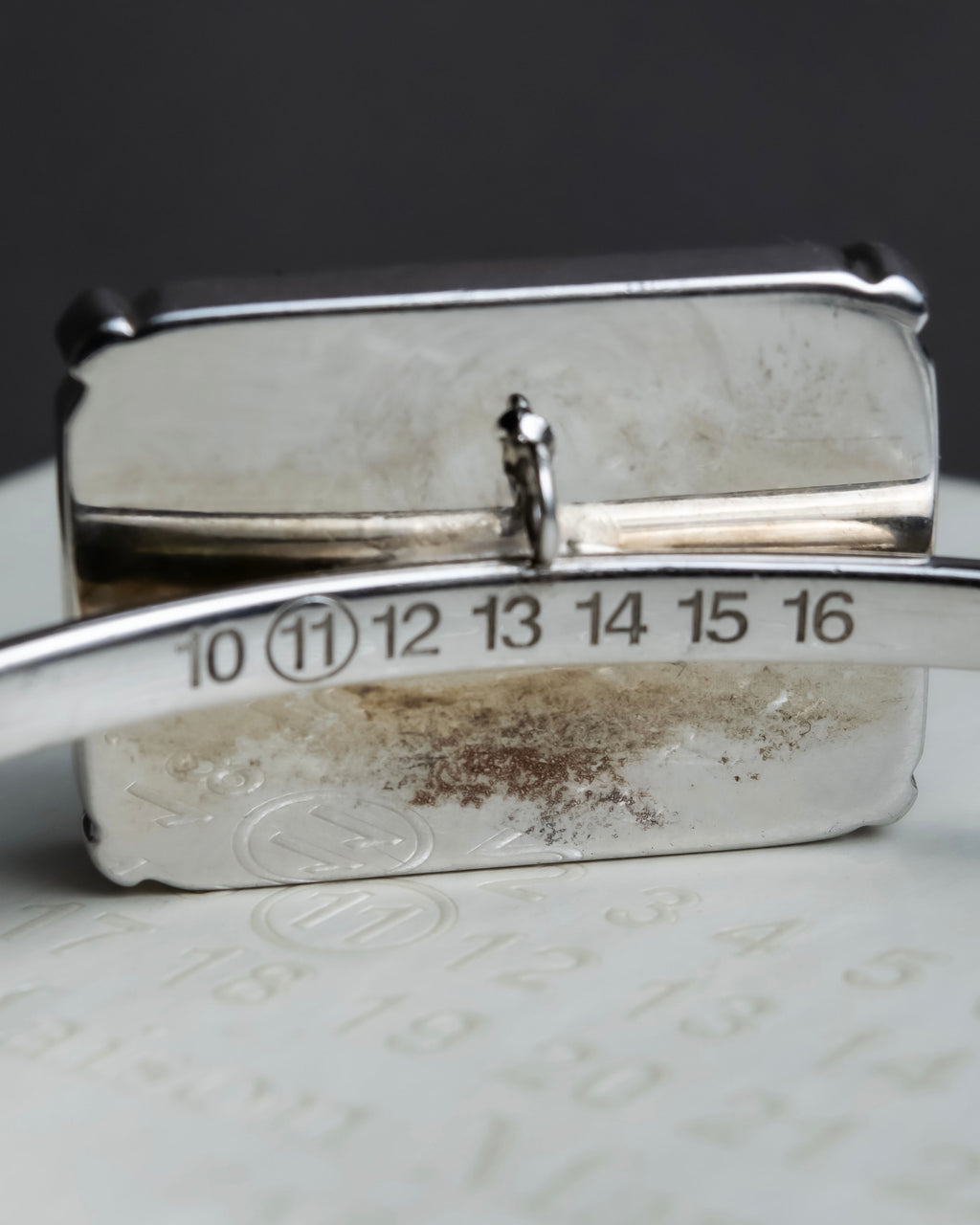 "Maison Martin Margiela" Crystal cut head motif ring＆bangle combination set